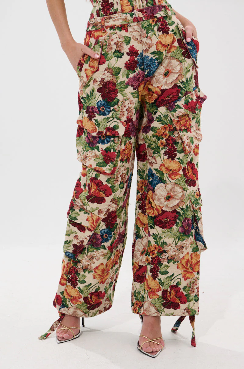 FLORAL FOR DAYS BROCADE TROUSER - Image 3