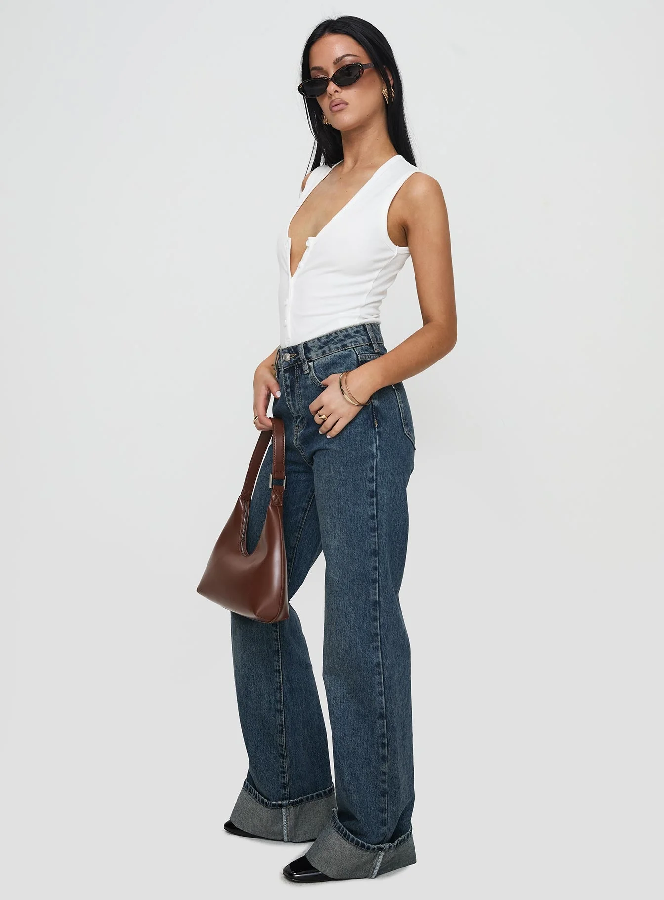 Florida Keys Mid Rise Straight Leg Cuffed Jeans Mid Blue - Image 4