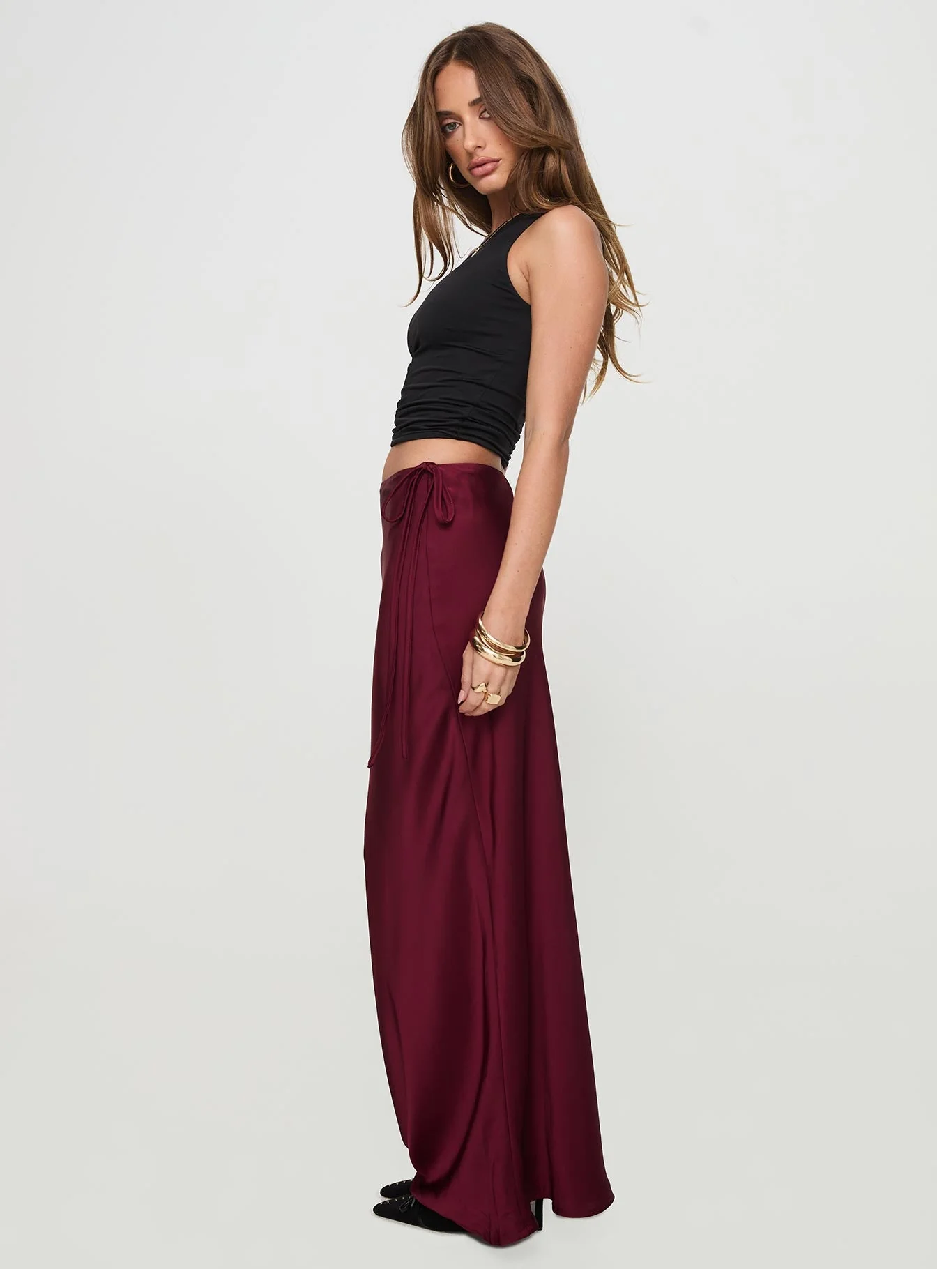 Fluttering Maxi Skirt Burgundy - Image 3