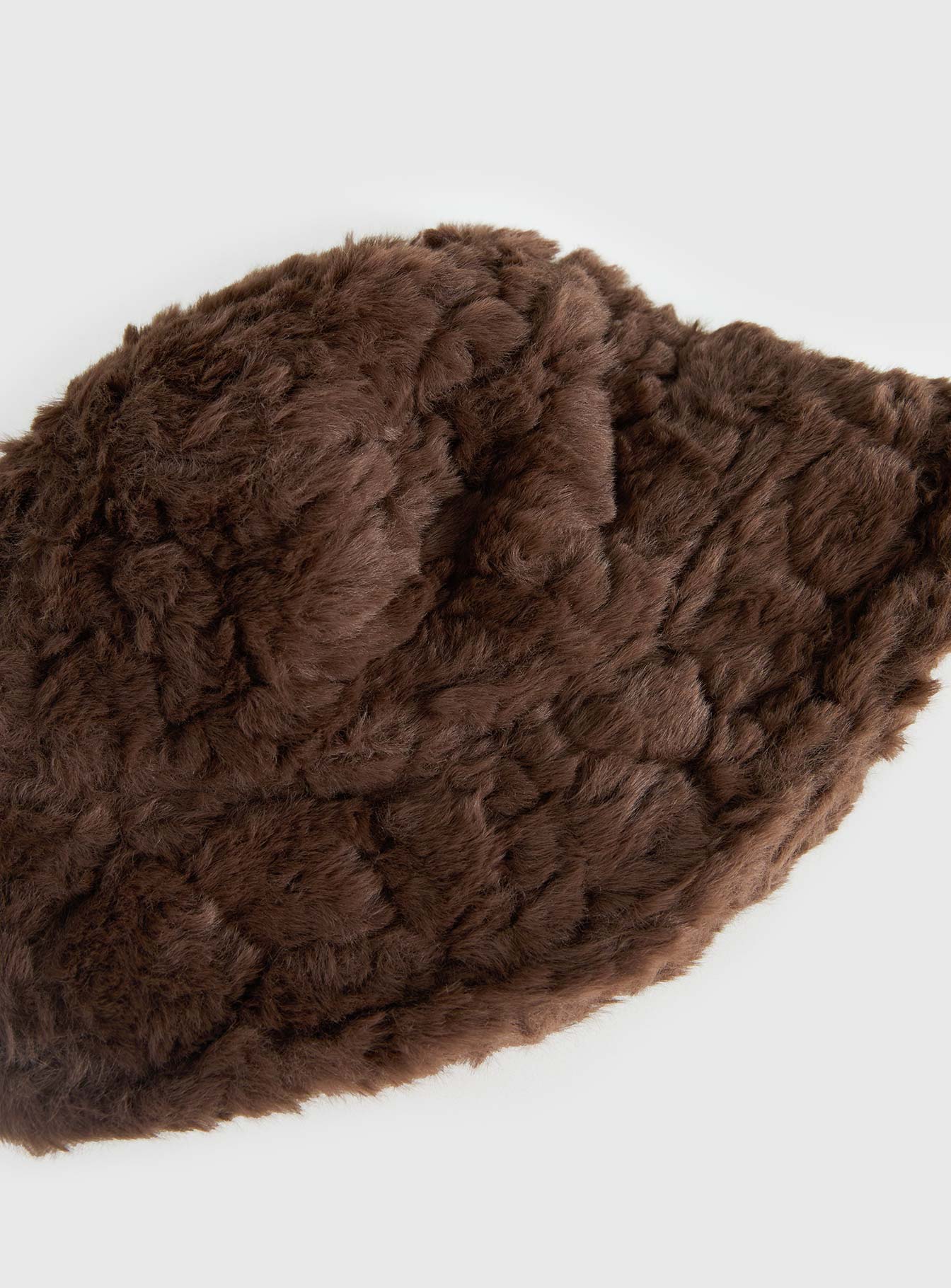 Frosty Fluffy Hat Chocolate - Image 3