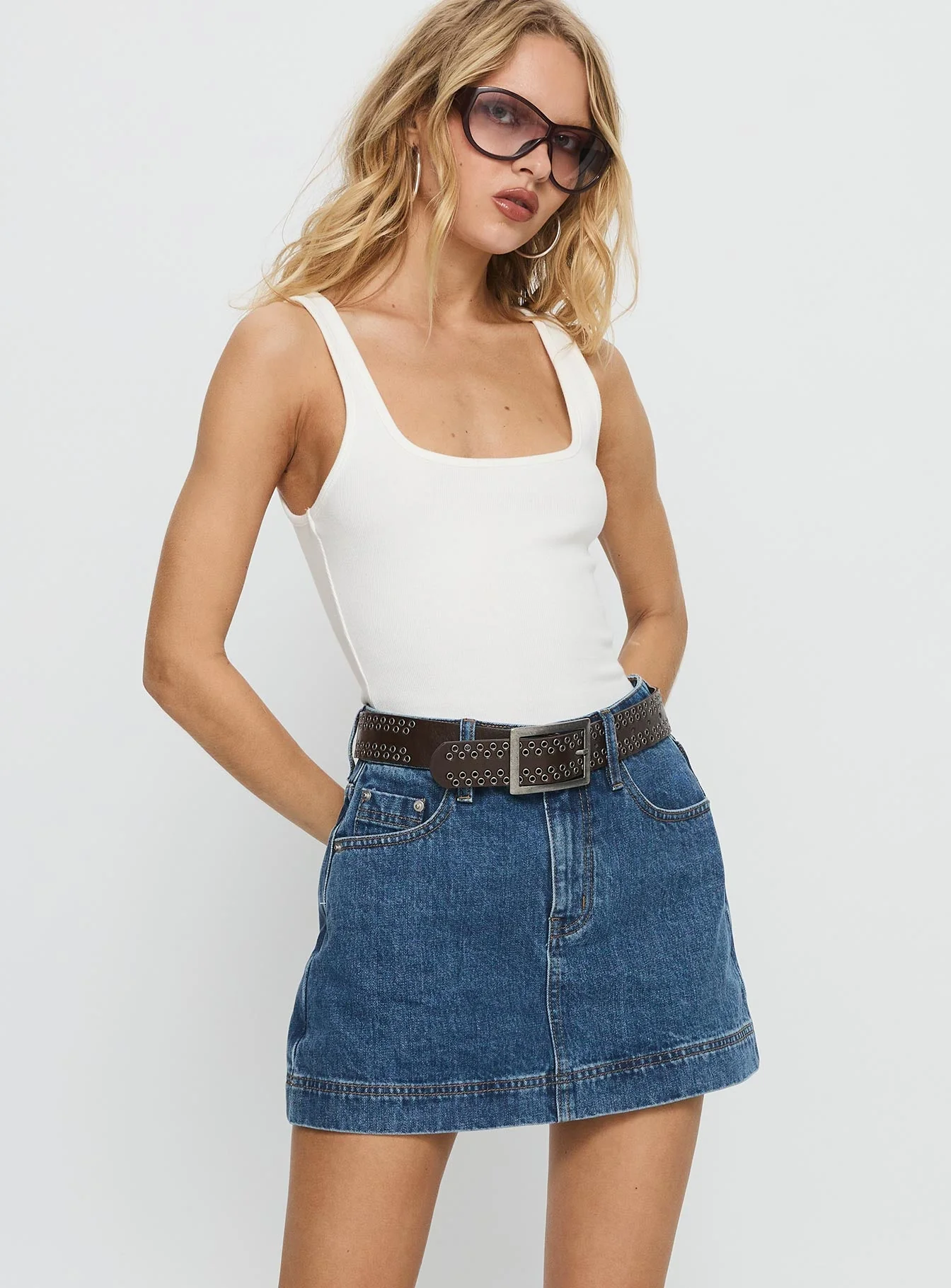 Gazelle Denim Skort Mid Wash - Image 3