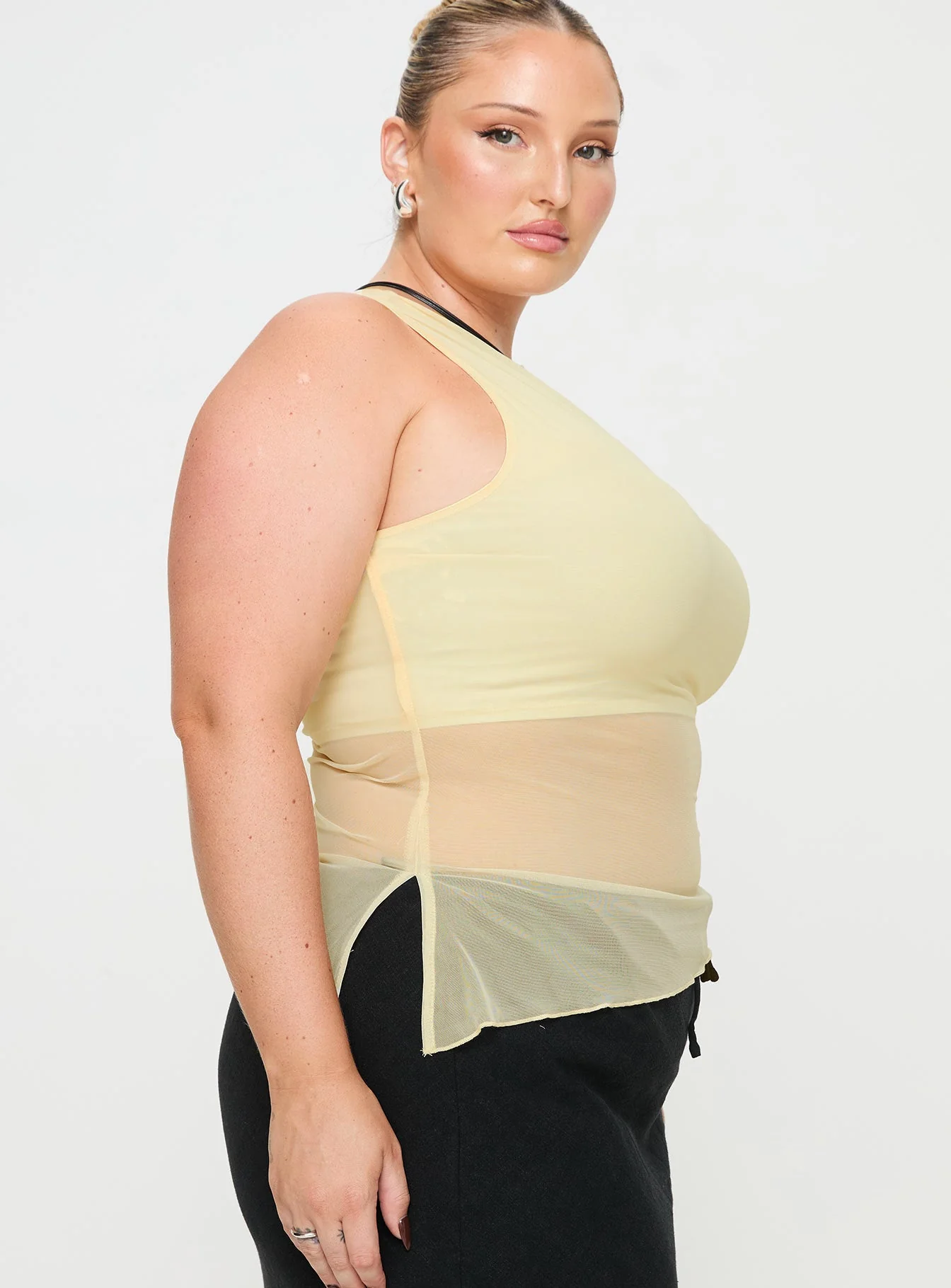 Gilda Asymmetric Top Cream Curve - Image 4