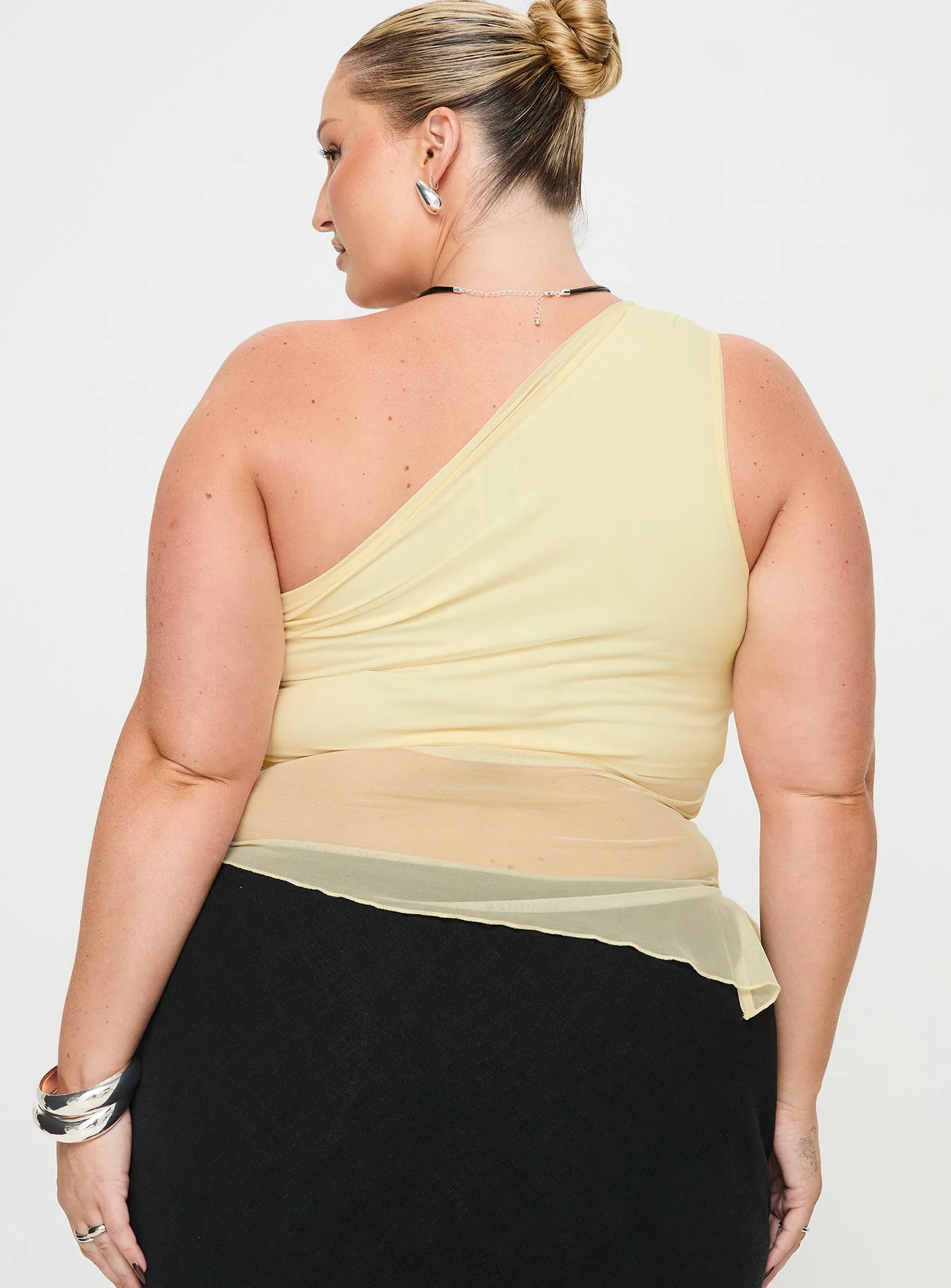 Gilda Asymmetric Top Cream Curve - Image 5