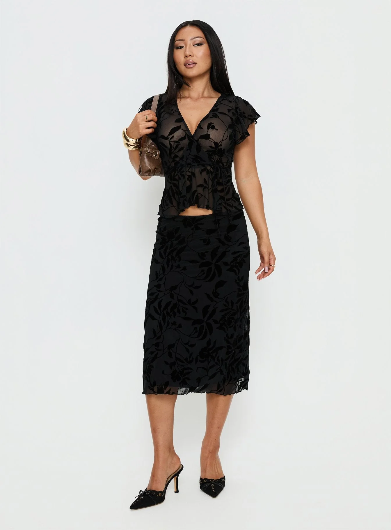 Giuliana Top Leaf Flower Black - Image 2