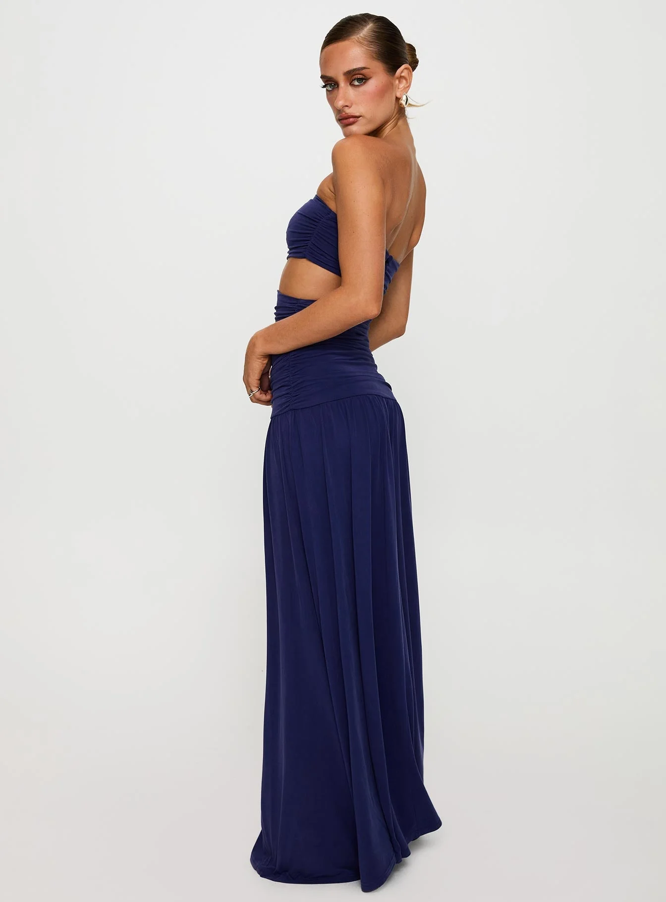 Grandeur Strapless Maxi Dress Navy - Image 5