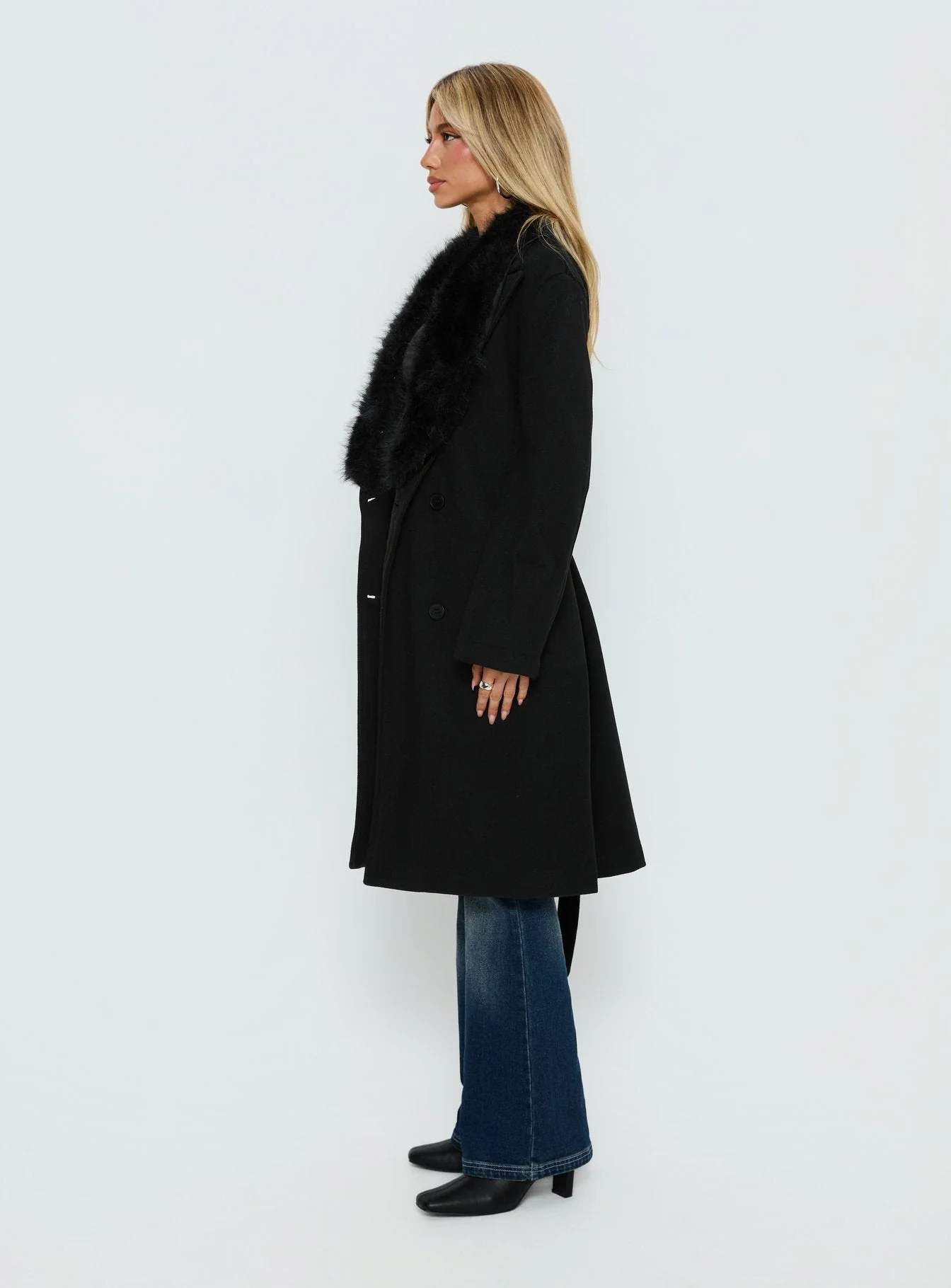 Hallyn Faux Fur Collar Coat Black - Image 4