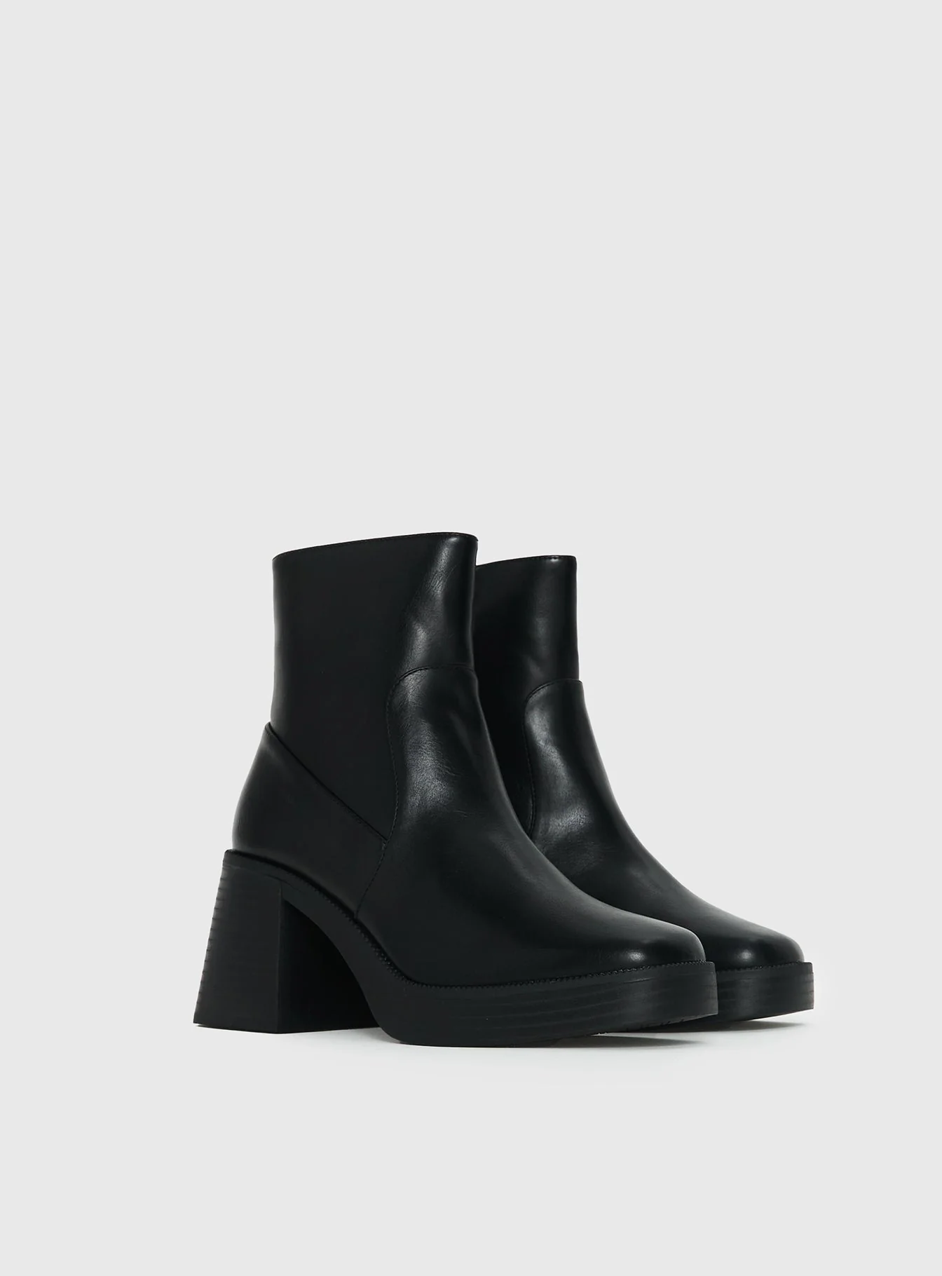 Halo Boots Black - Image 3