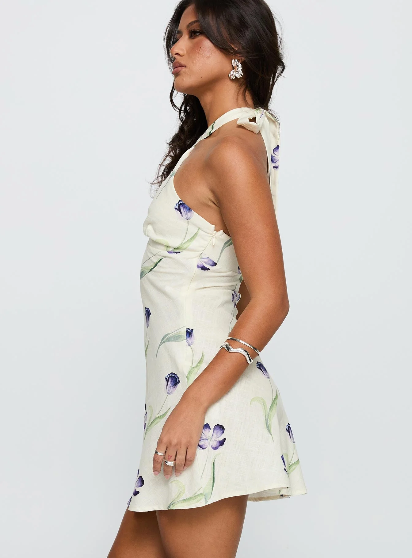 Havenna Halter Linen Blend Mini Dress Cream Floral - Image 4