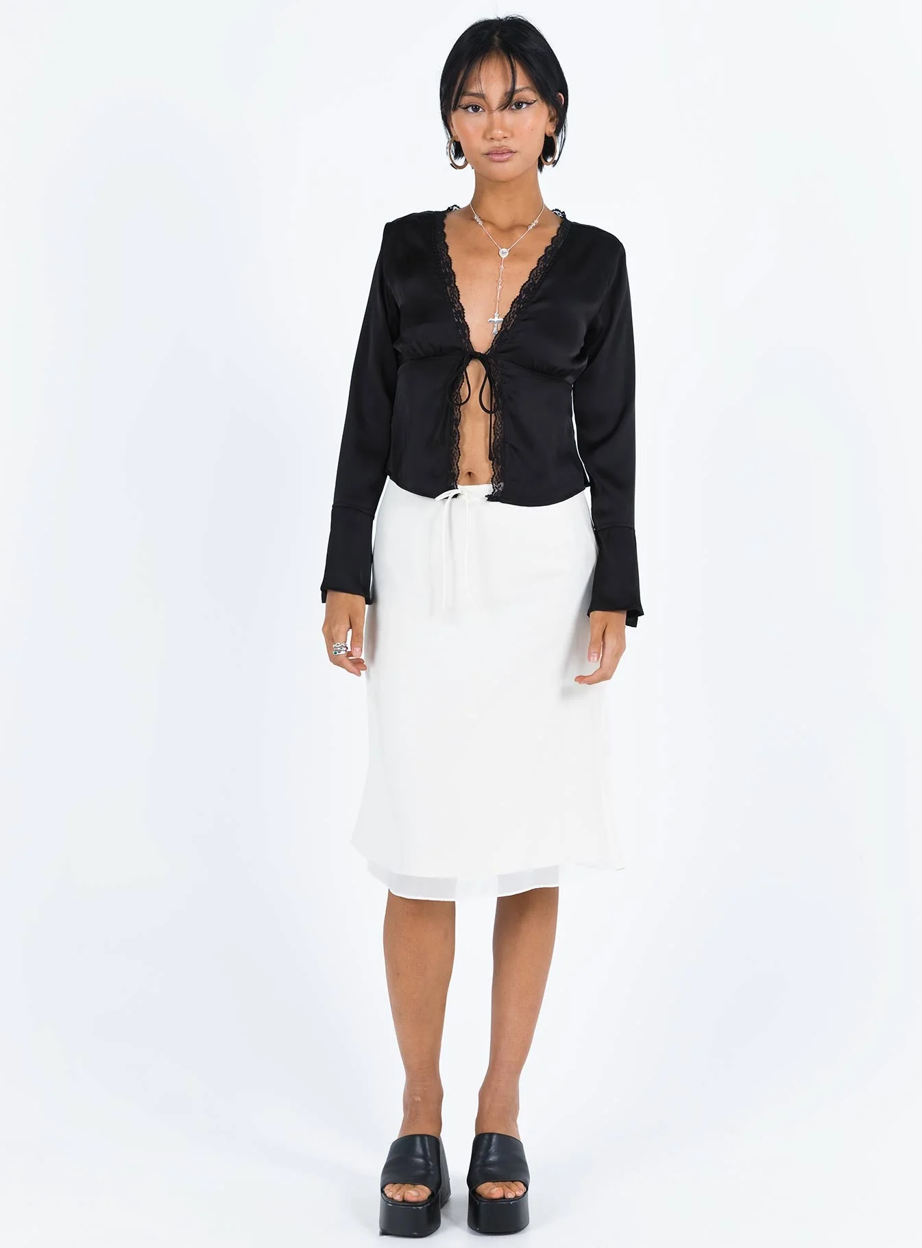 Hunton Long Sleeve Top Black - Image 3