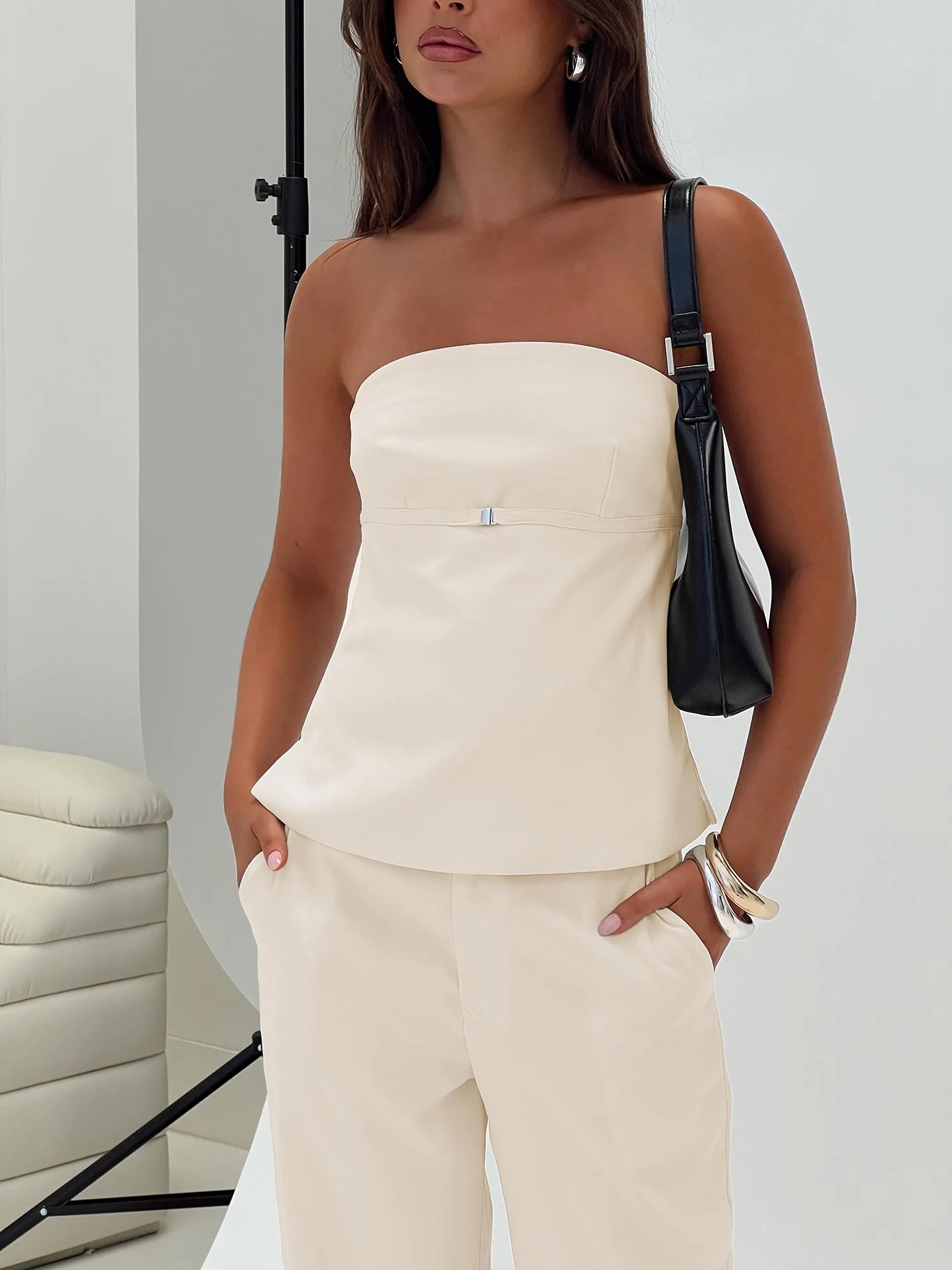 Irresistible Strapless Top Cream - Image 8