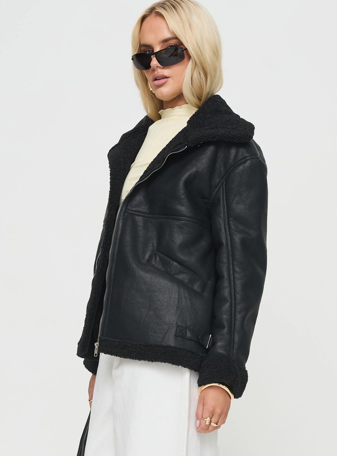 Jadu Shearling Jacket Black - Image 4