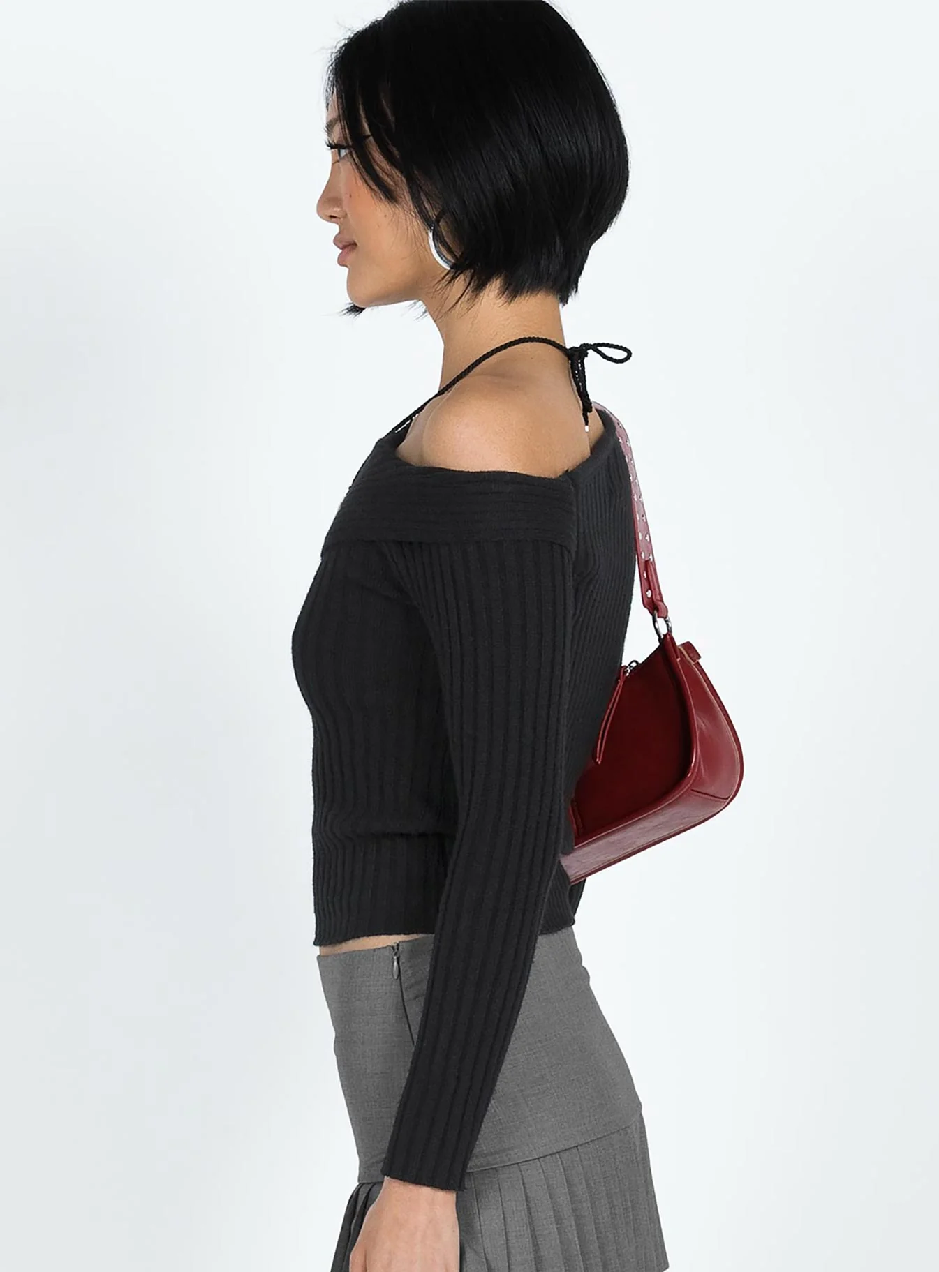 Jaybell Cold Shoulder Sweater Black - Image 4