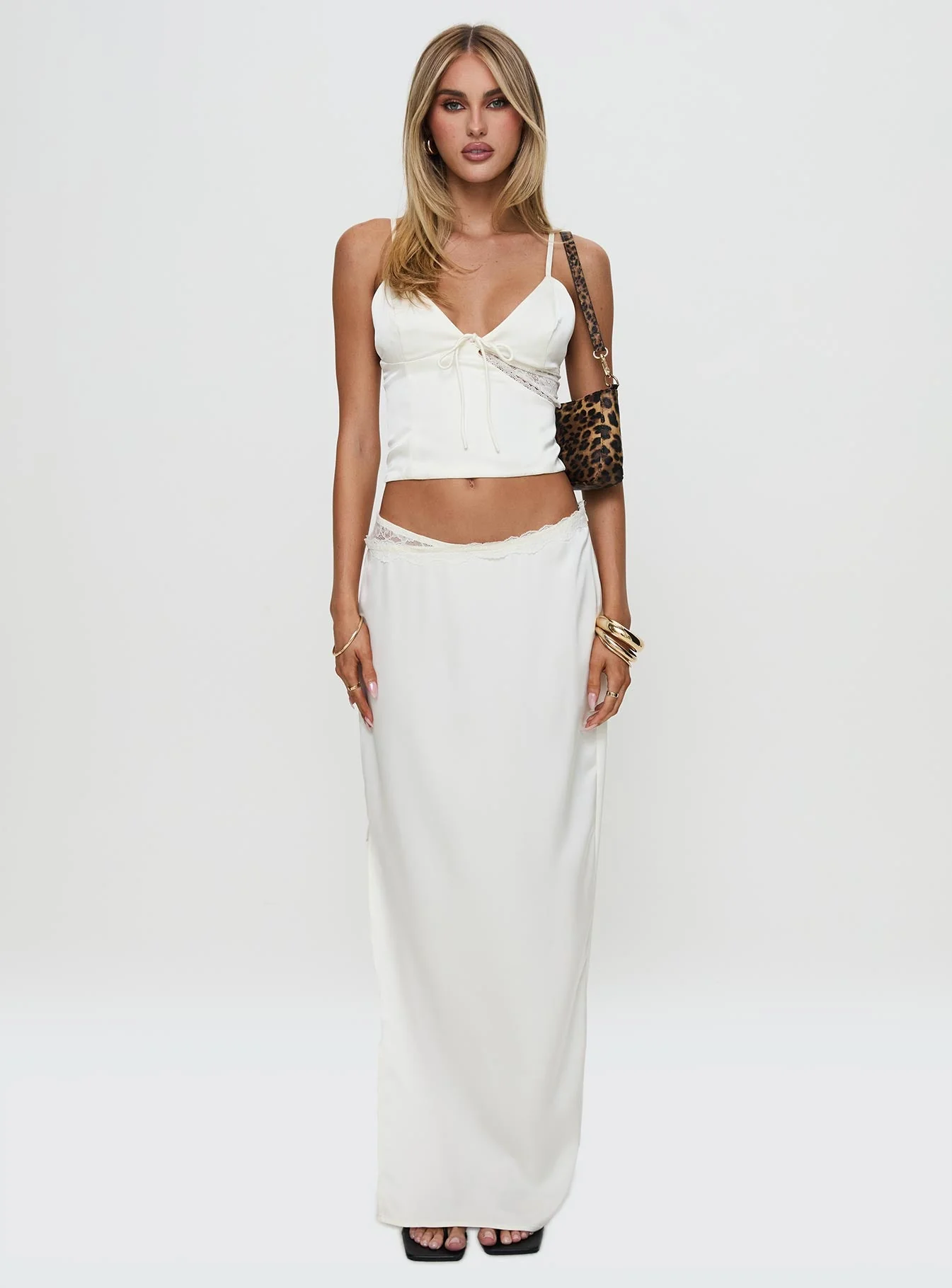 Karteah Satin Set Ivory - Image 8