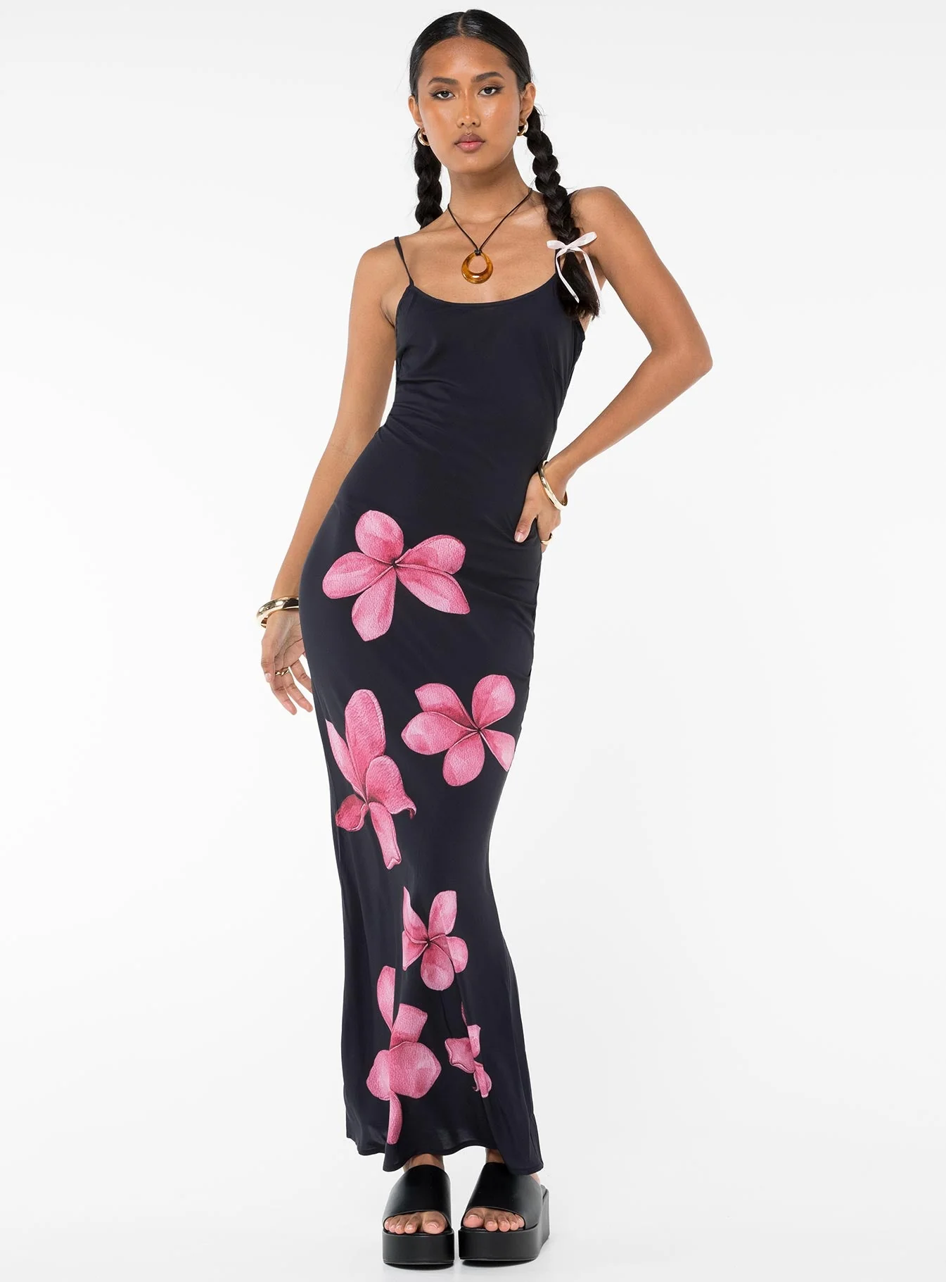 Katrine Flower Maxi Dress Black - Image 4