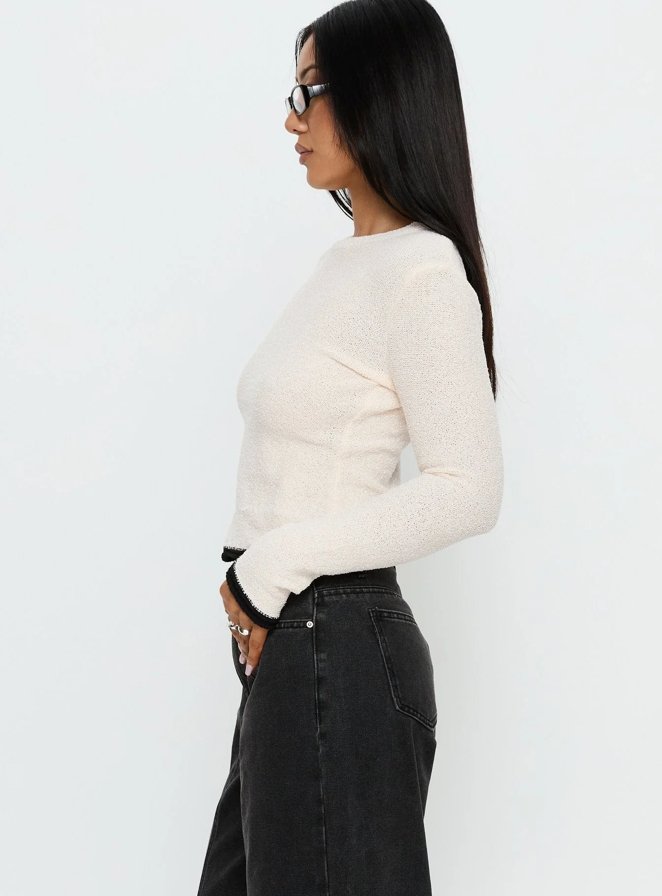 Keree Lightweight Knit Sweater Cream - Image 4