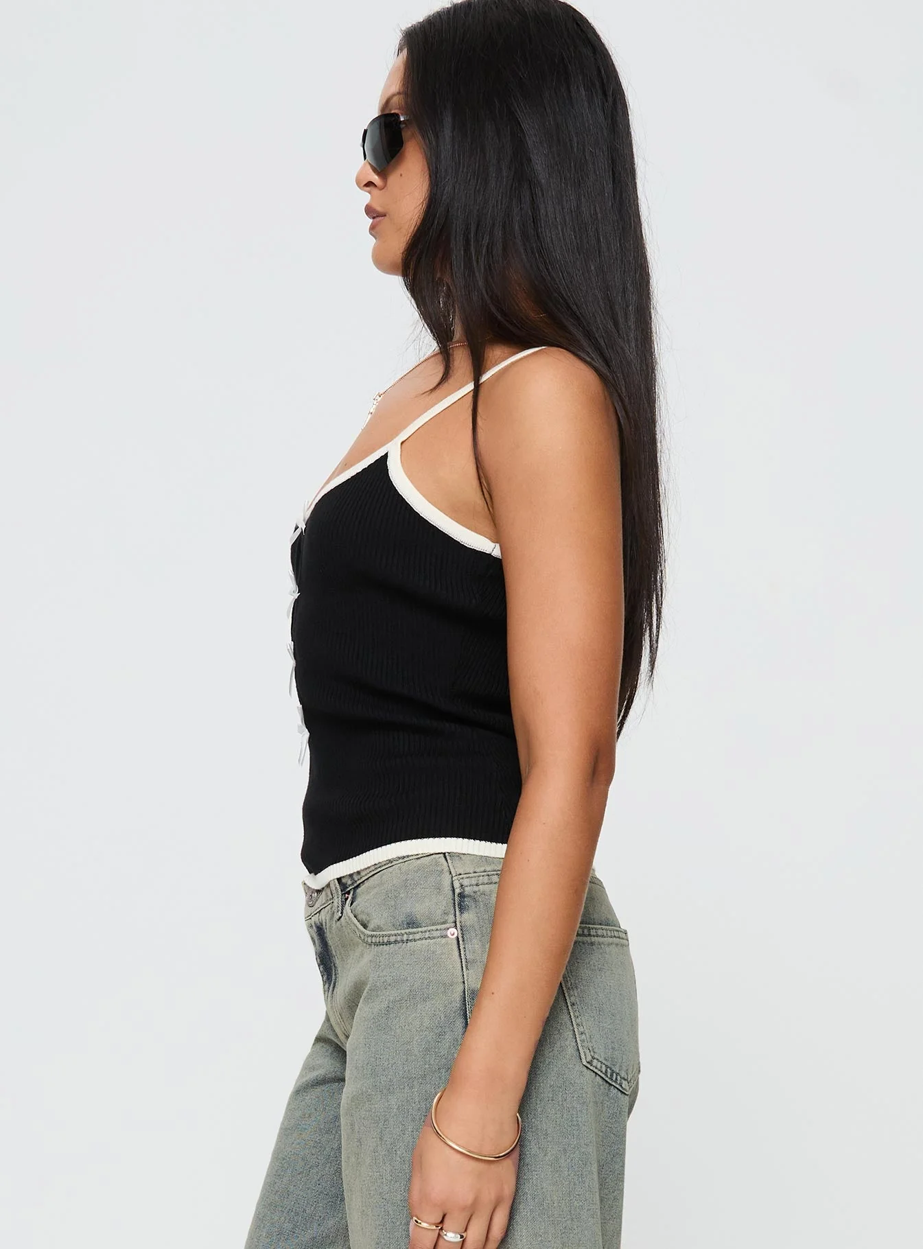 Kiss Me Cami Black - Image 4