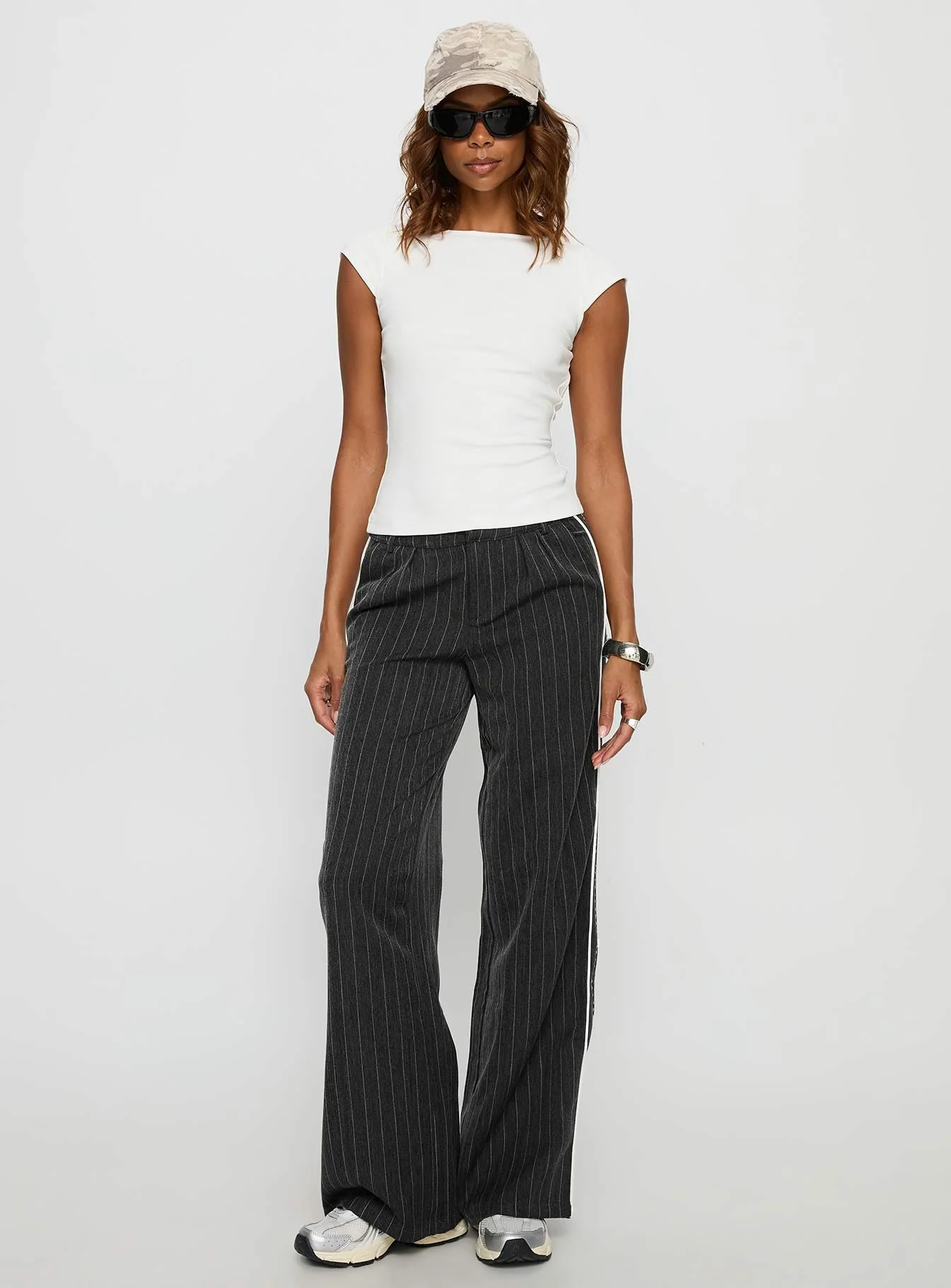 Knowla Pleated Trouser Pant Grey Pinstripe - Image 3