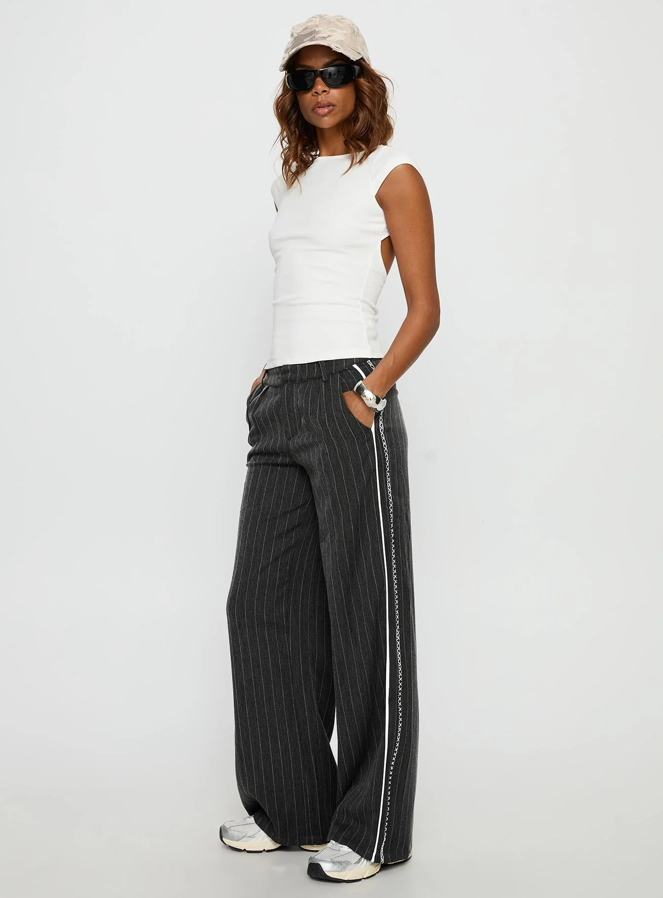 Knowla Pleated Trouser Pant Grey Pinstripe - Image 4