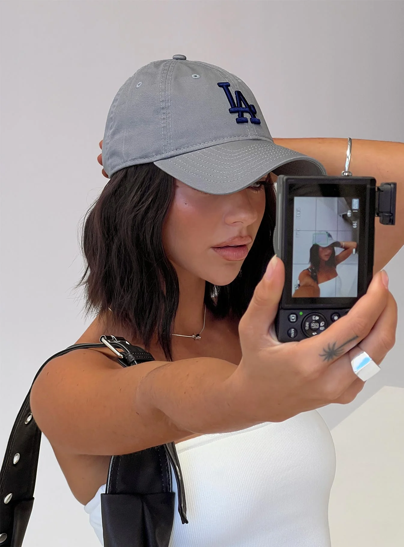 La Dodgers 9Twenty Hat Grey - Image 5