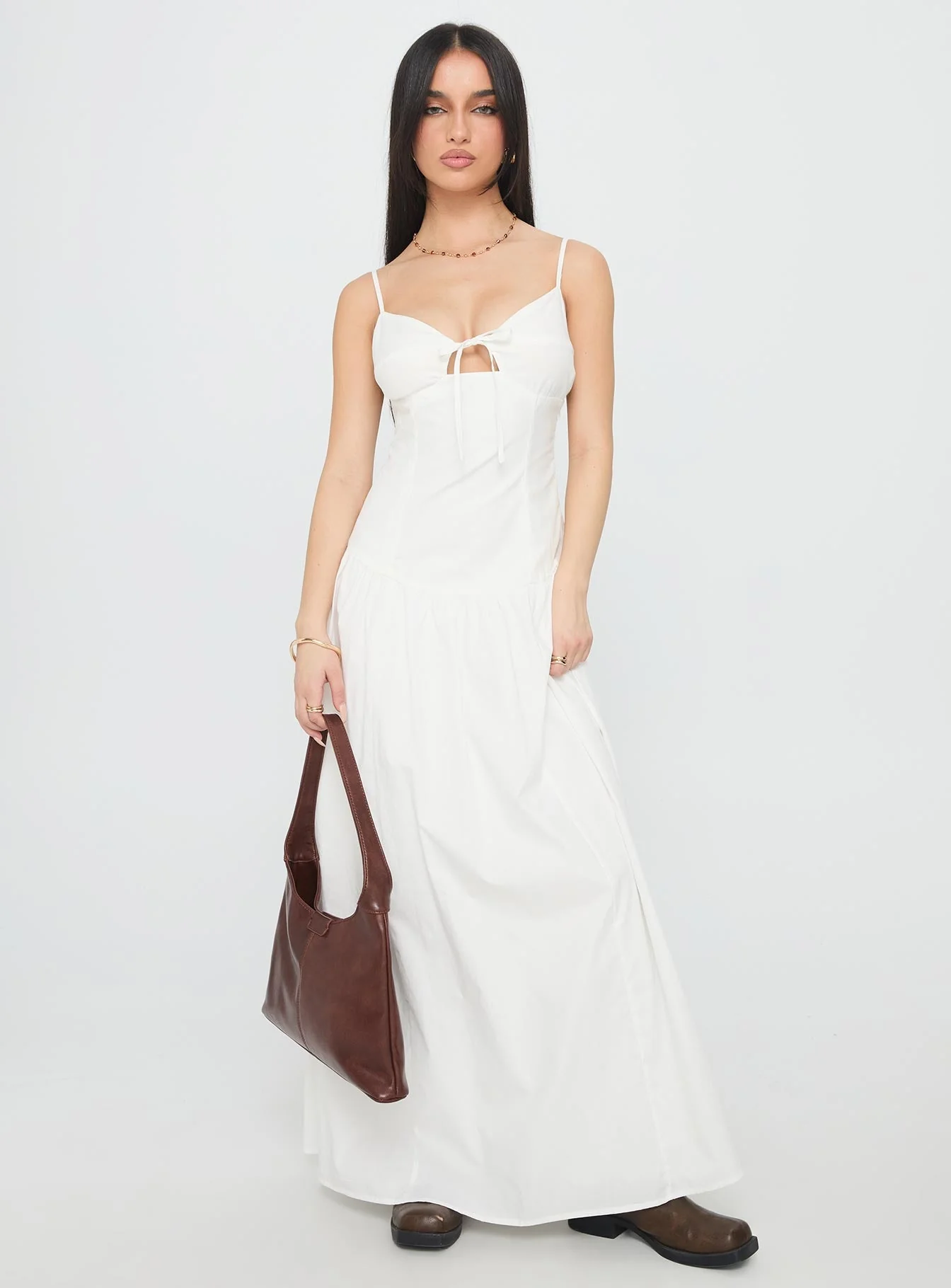 Lady Belle Drop Waist Pleat Maxi Dress White - Image 3