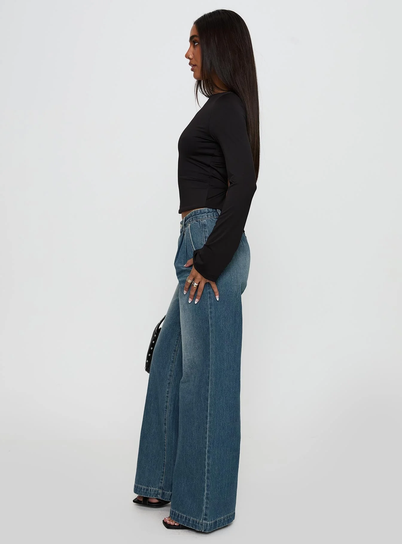 Laguardia Mid Rise Wide Leg Jeans Dark Blue Wash - Image 4