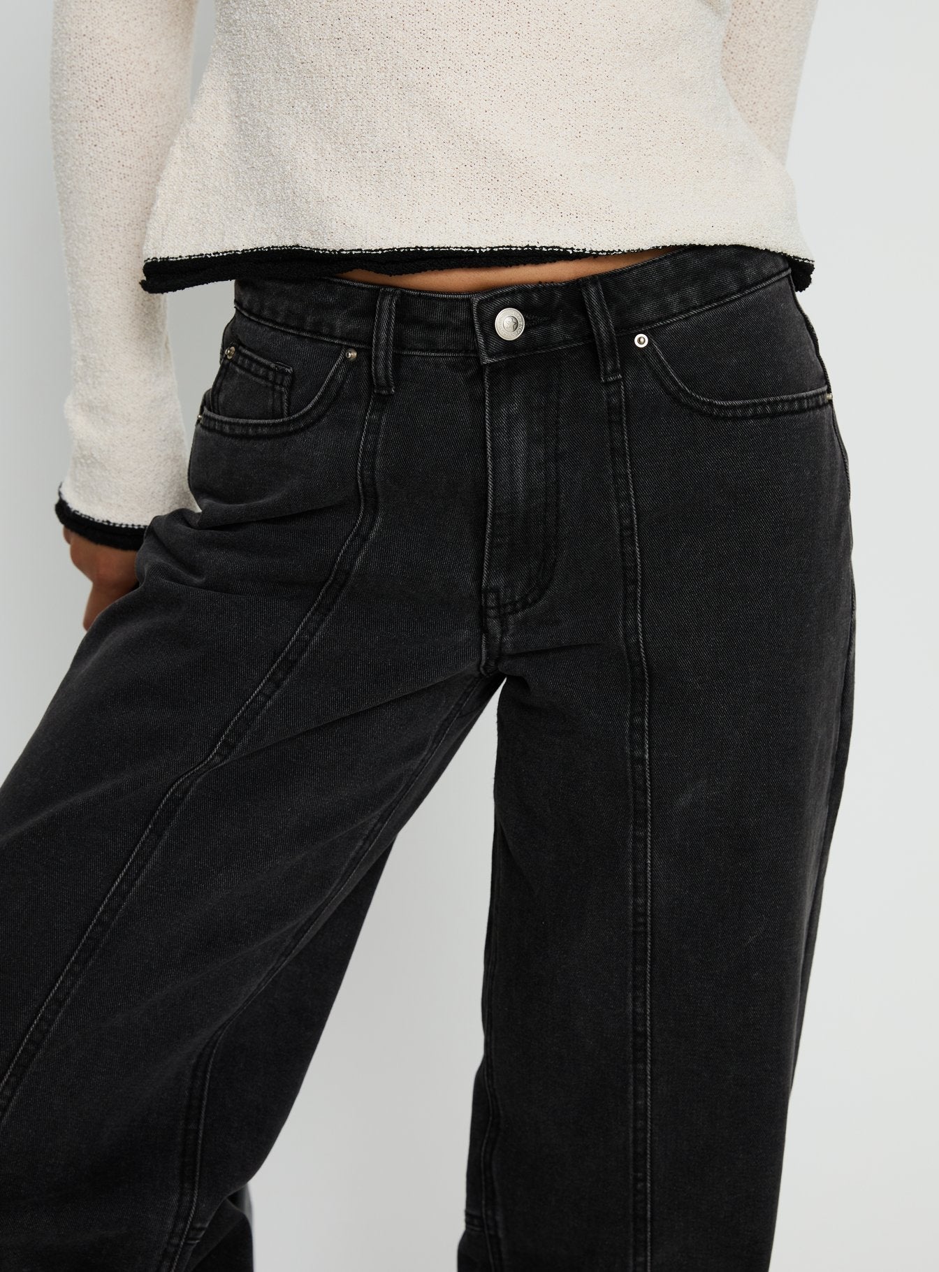Lando Low Rise Straight Leg Jeans Washed Black - Image 7
