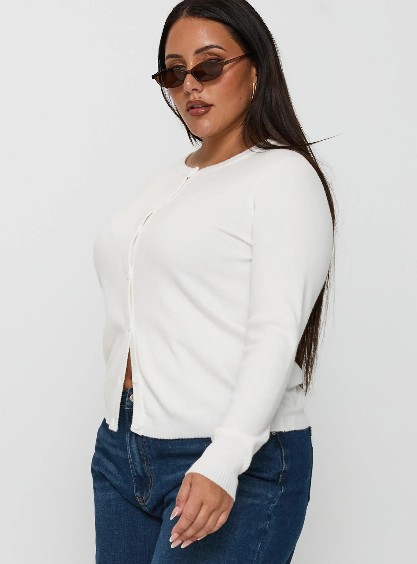 Lauraine Cardigan White Curve - Image 4