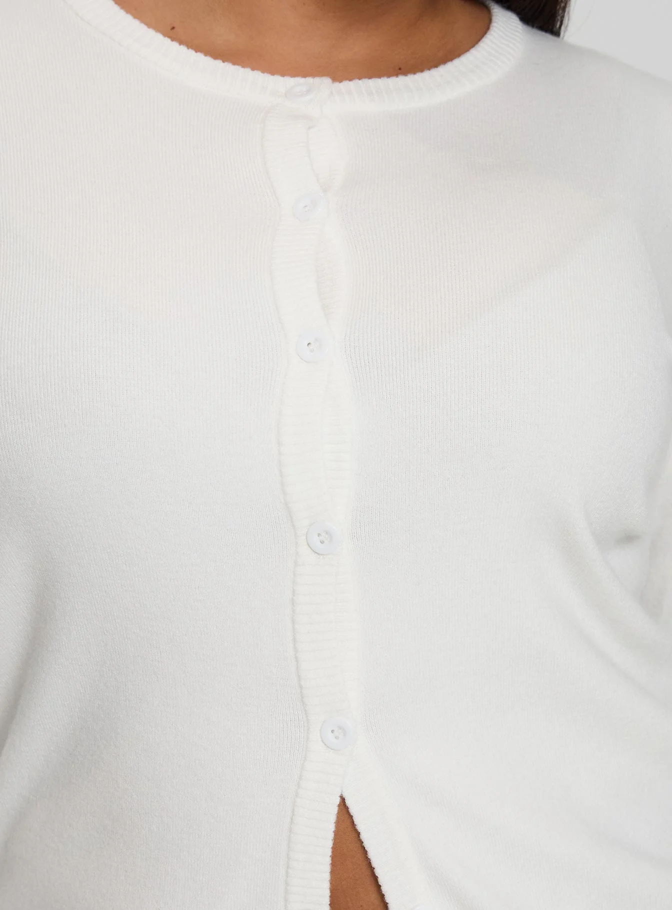 Lauraine Cardigan White Curve - Image 6