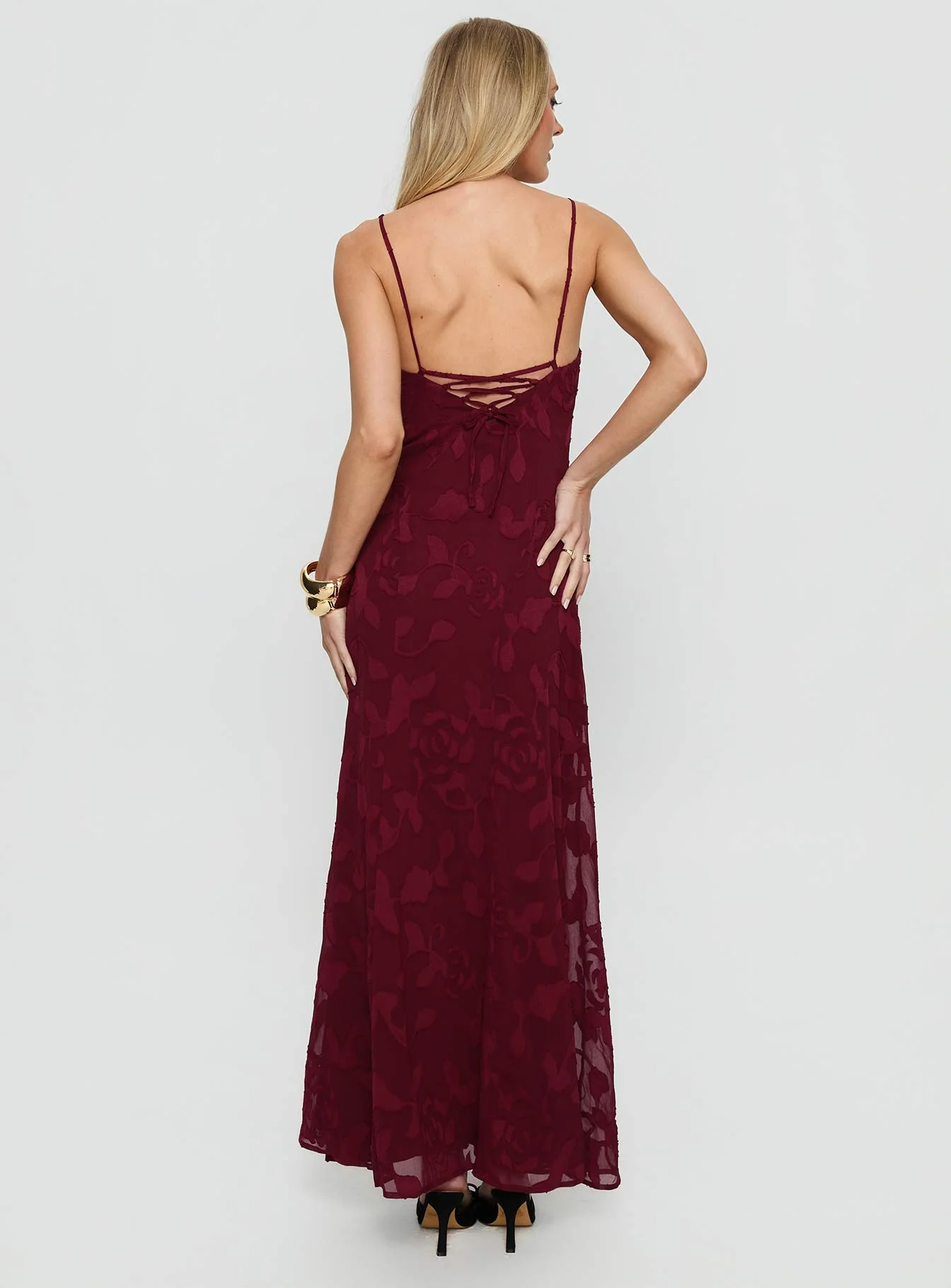 Leading Lady Sweetheart Maxi Dress Red Floral Burnout - Image 5