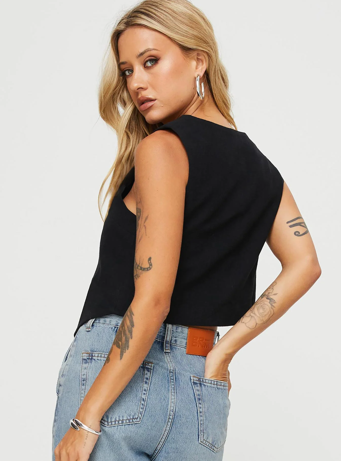 Leo Vest Black - Image 5