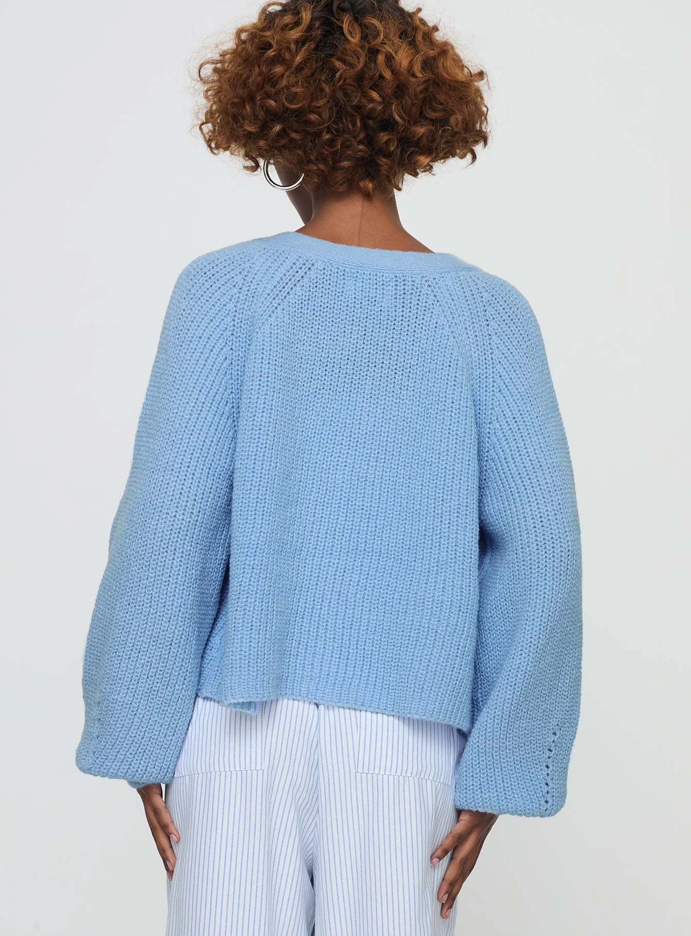 Leskie Cardigan Pale Blue - Image 5