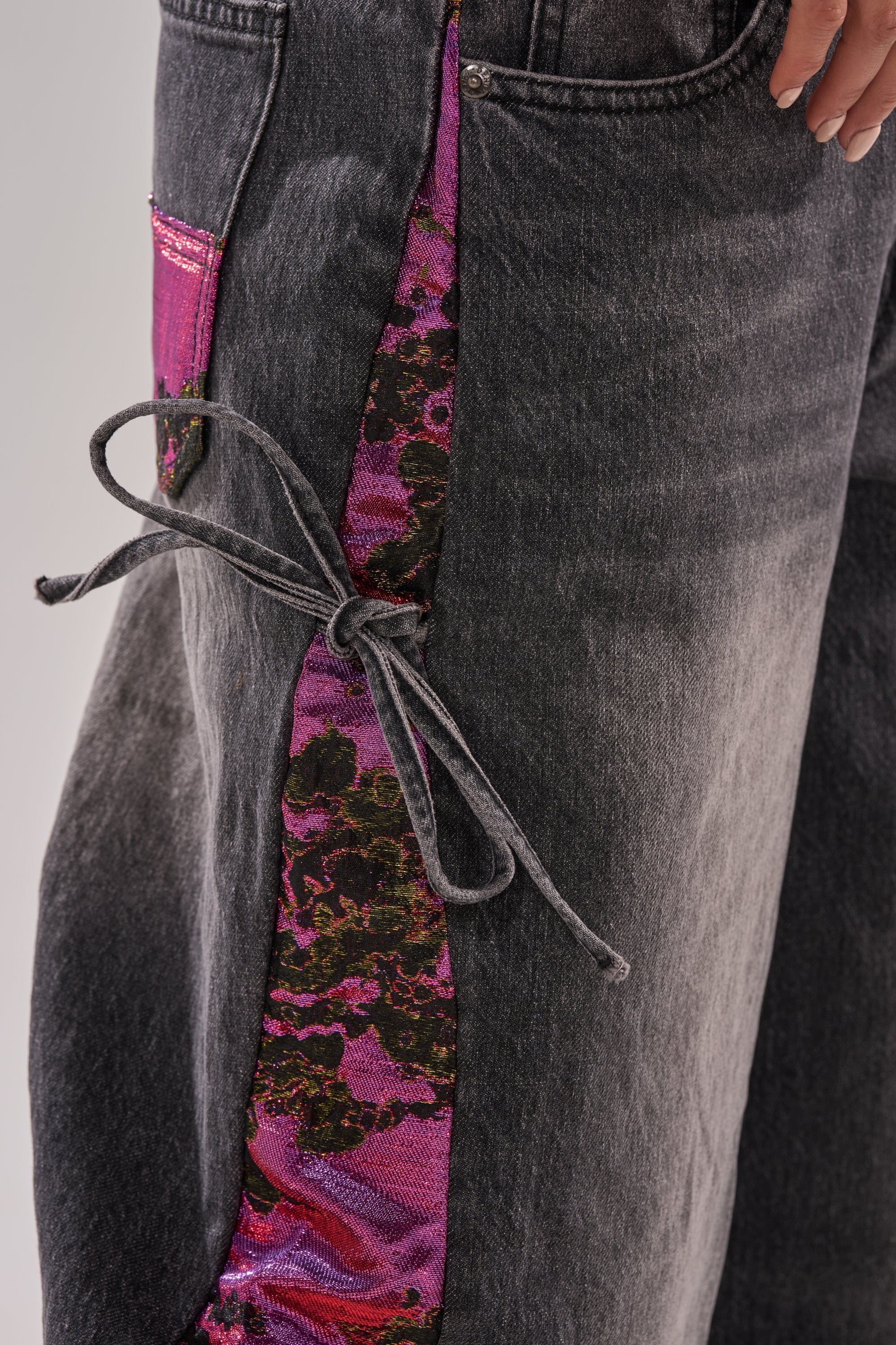 LETS PARTY BROCADE RELAXED DENIM - Image 6