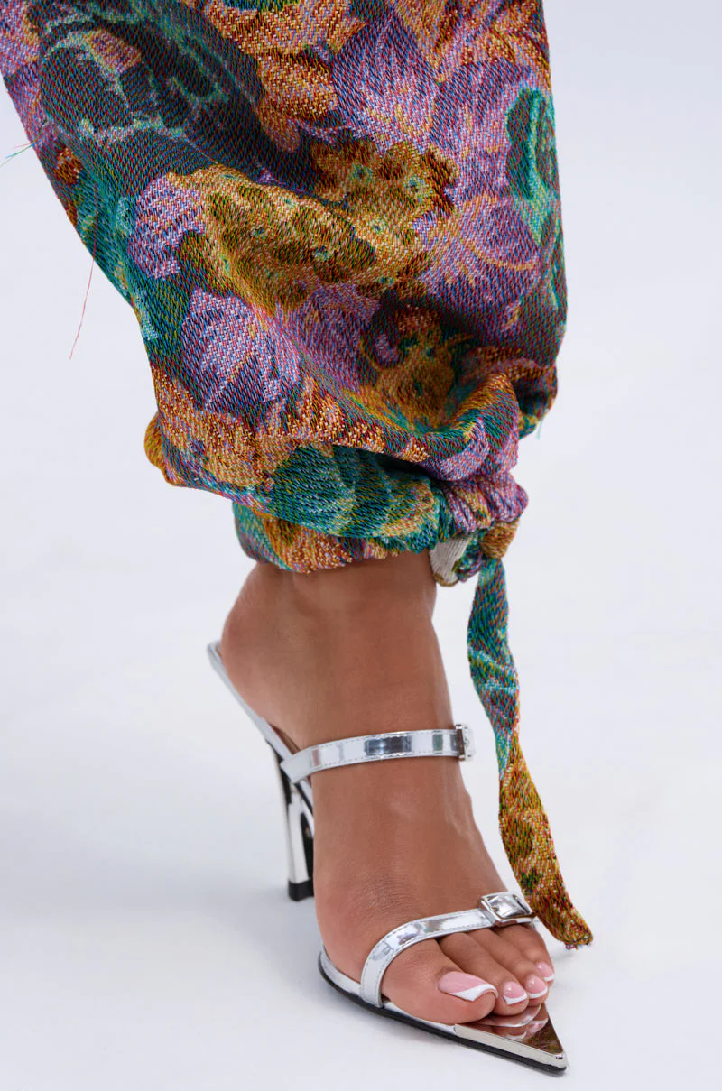 LOGAN SQUARE JACQUARD CARGO PANT - Image 7