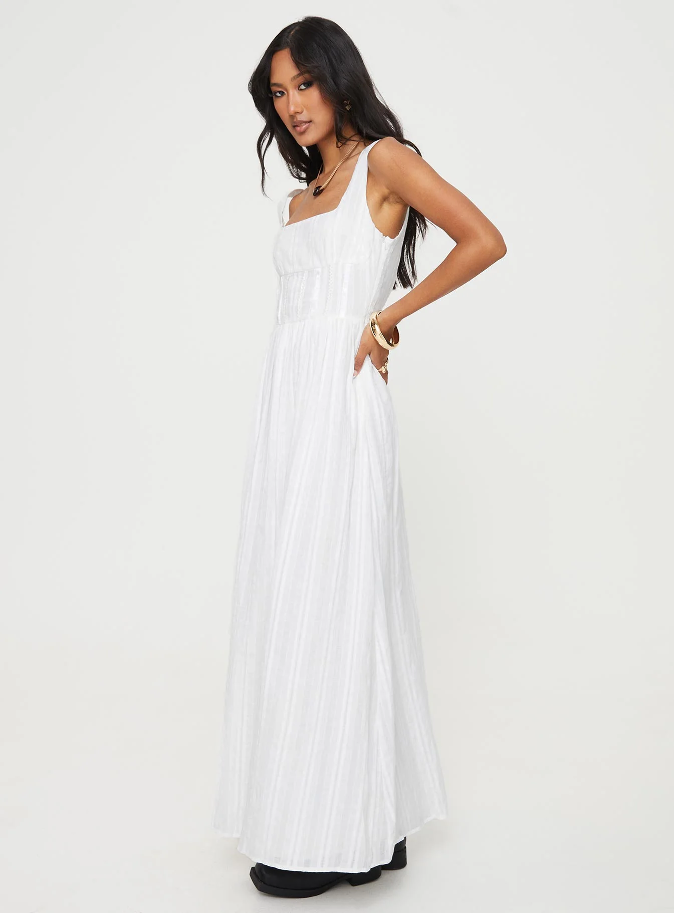 Lorinda Maxi Dress White Lower Impact - Image 4