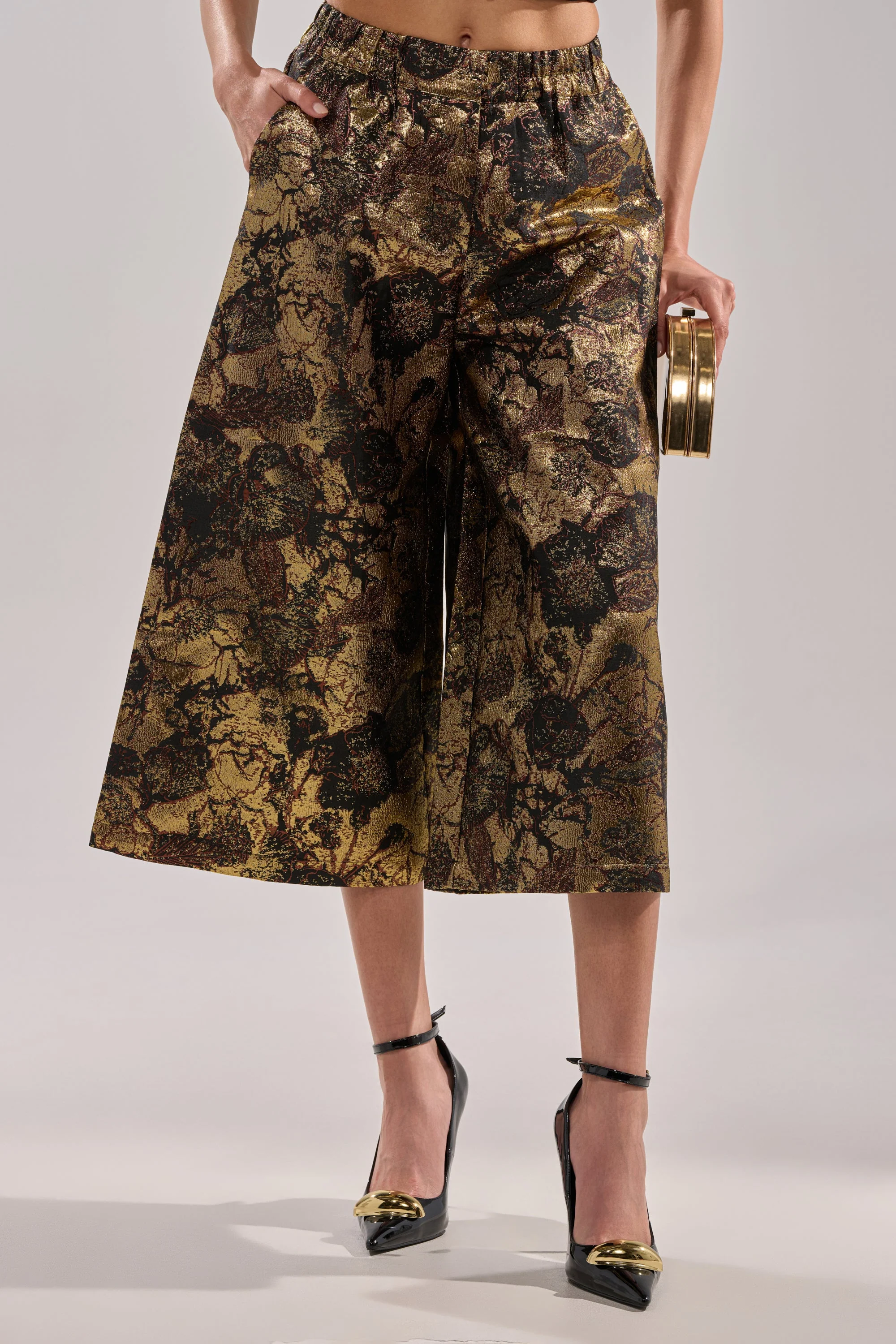 LOTUS BROCADE CAPRI - Image 2