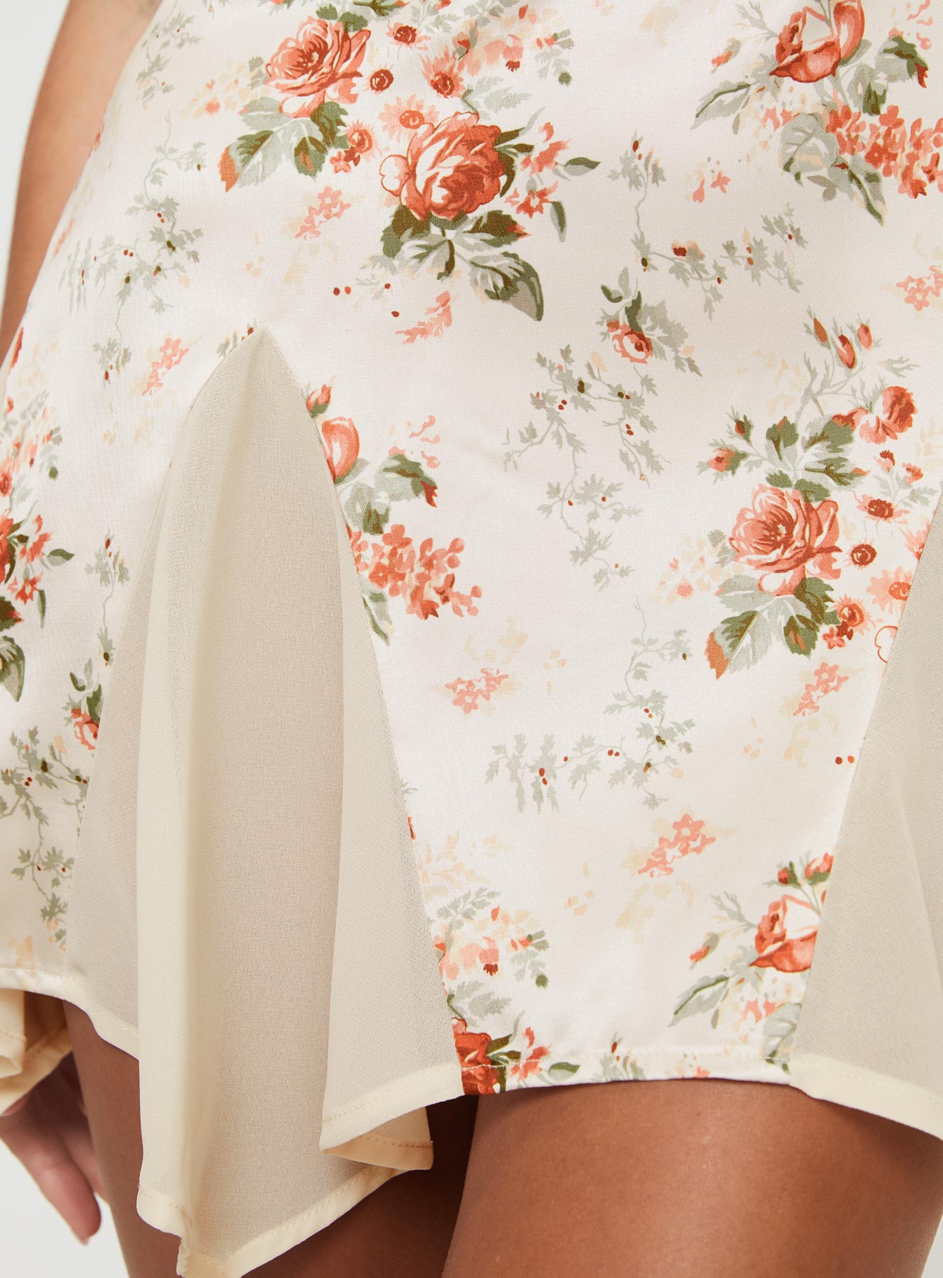 Lucardi Satin Mini Dress Floral - Image 6