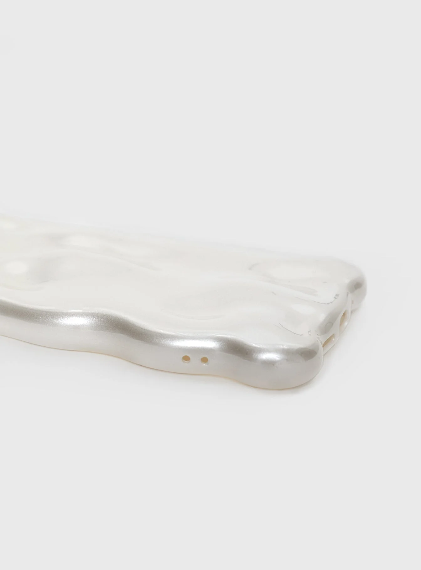 Maceline iPhone Case White - Image 2