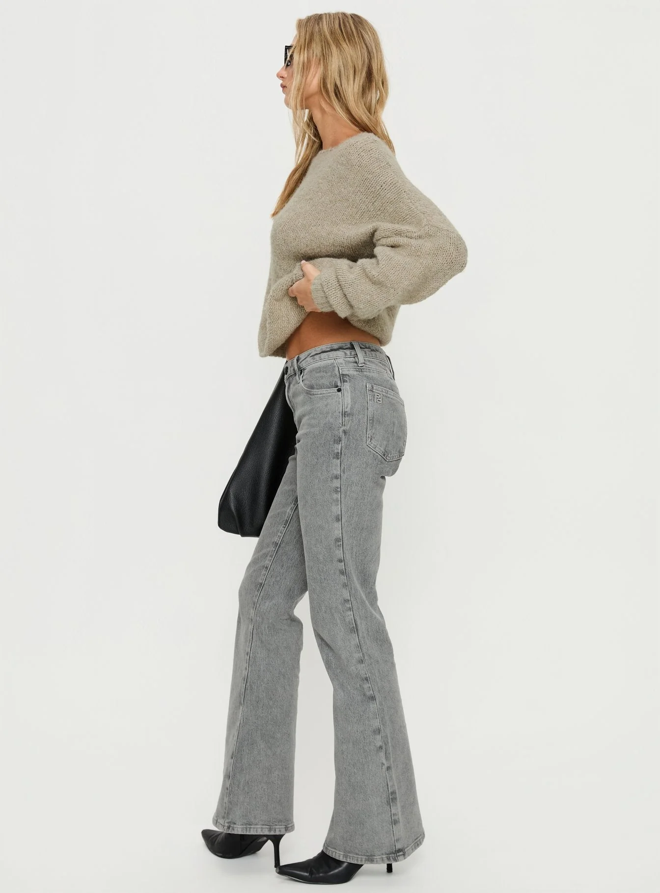 Magic Mirror Mid Rise Bootleg Jeans Washed Grey - Image 4