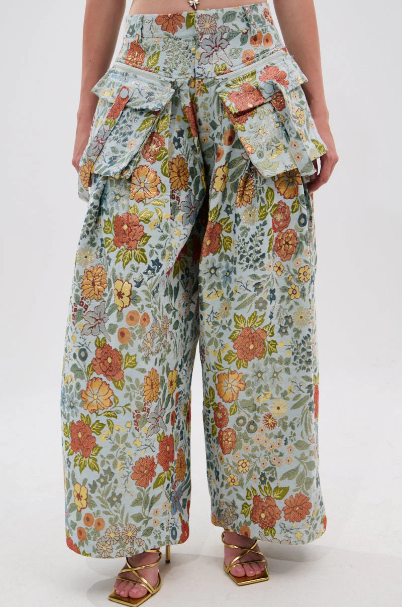 MARTHA FLORAL CARGO PANTS - Image 2