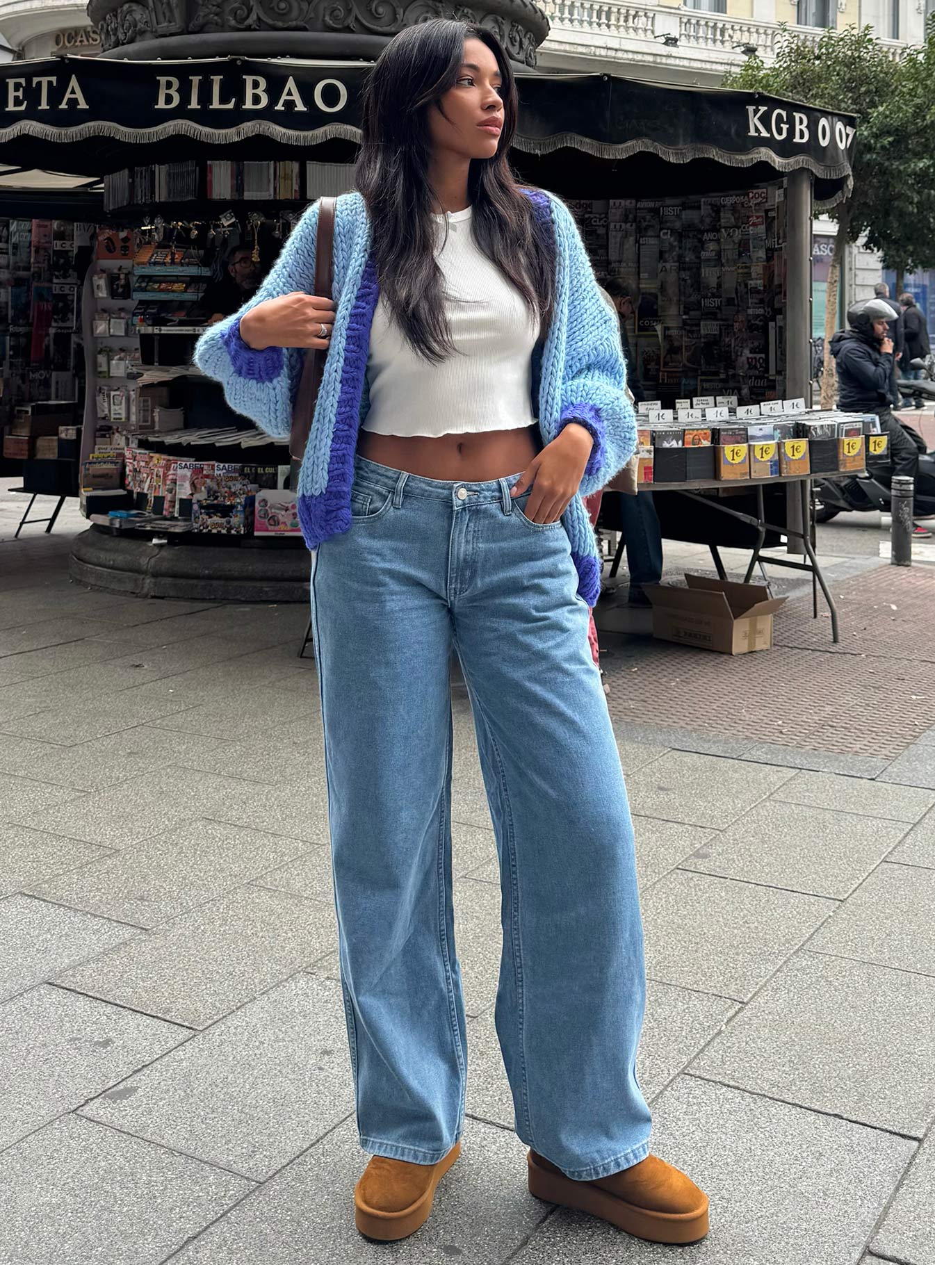 Maryanne Mid Rise Relaxed Jeans Mid Wash Denim - Image 9