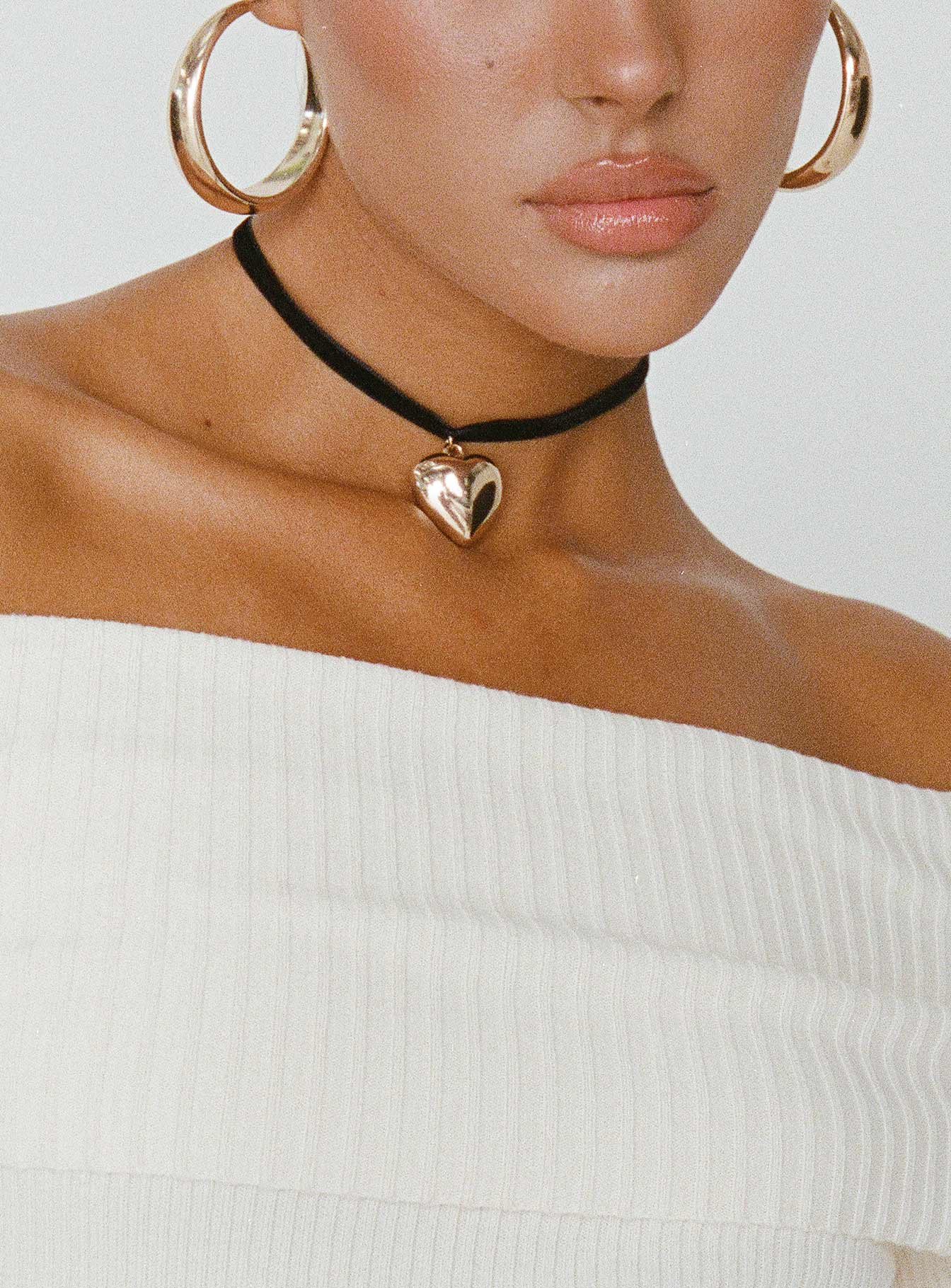 Meeks Necklace Black / Gold - Image 4