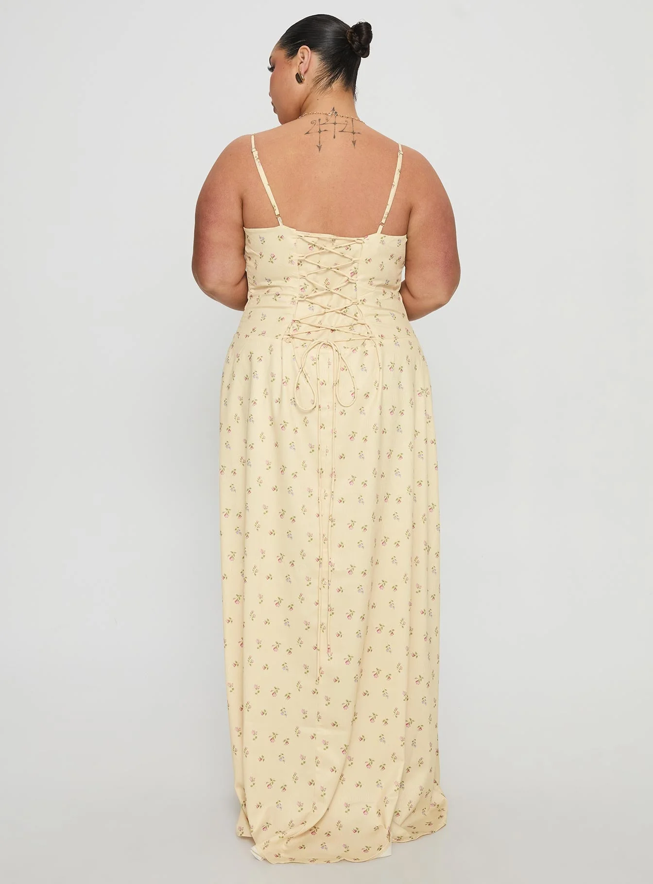Members Only Maxi Dress Yellow Floral Curve - Image 5