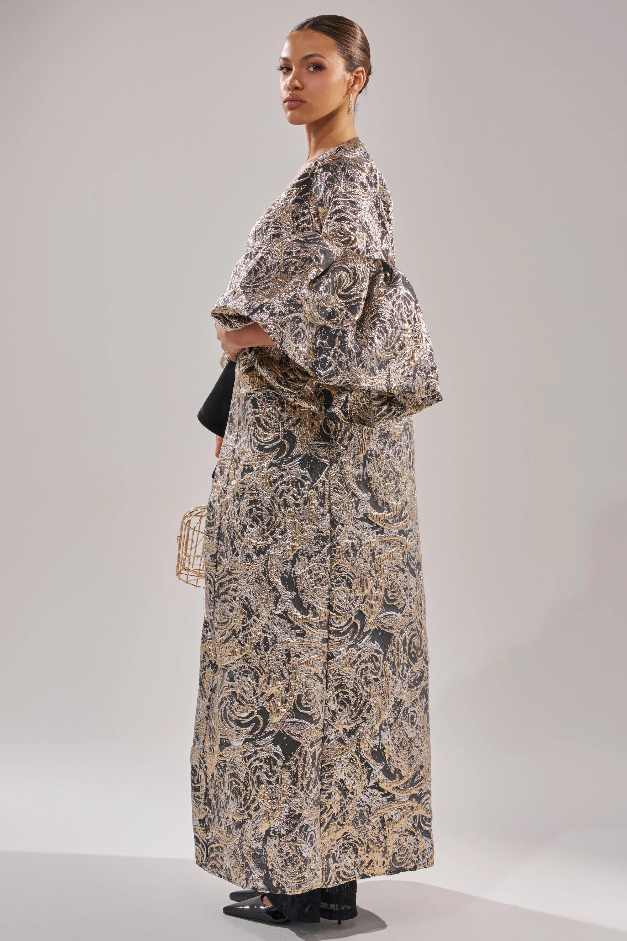 METALLIC PUFF SLEEVE BROCADE DUSTER IN SILVER - Image 3