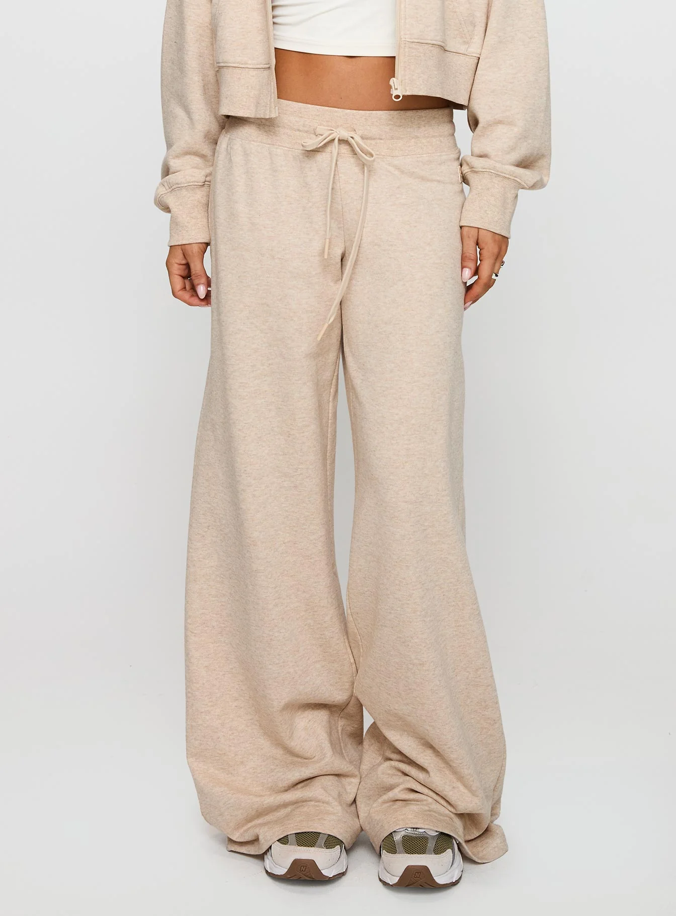 Mindful Low Rise Pant Oat Marle - Image 2