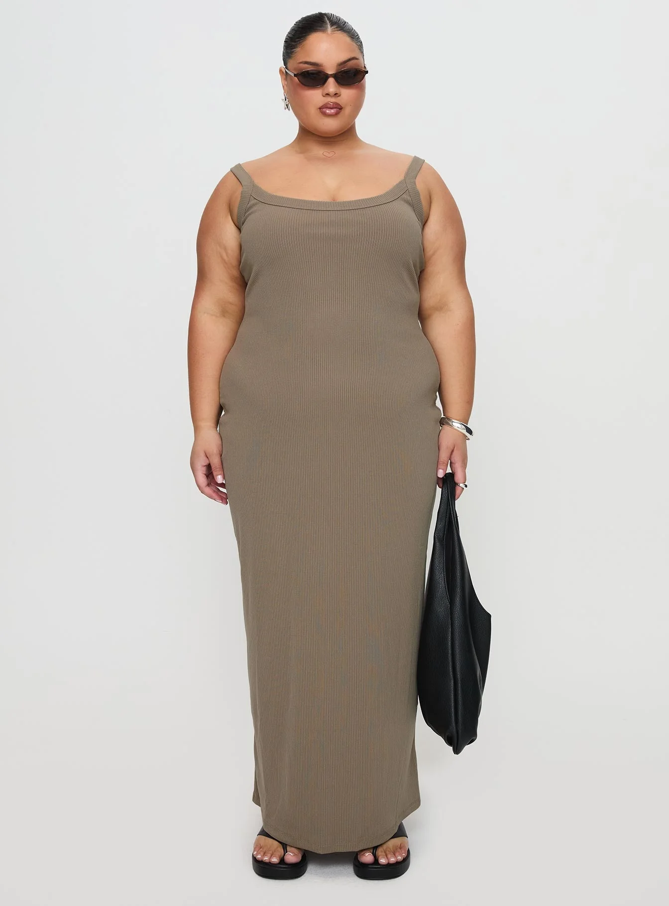 Montwood Maxi Dress Sage Curve - Image 7