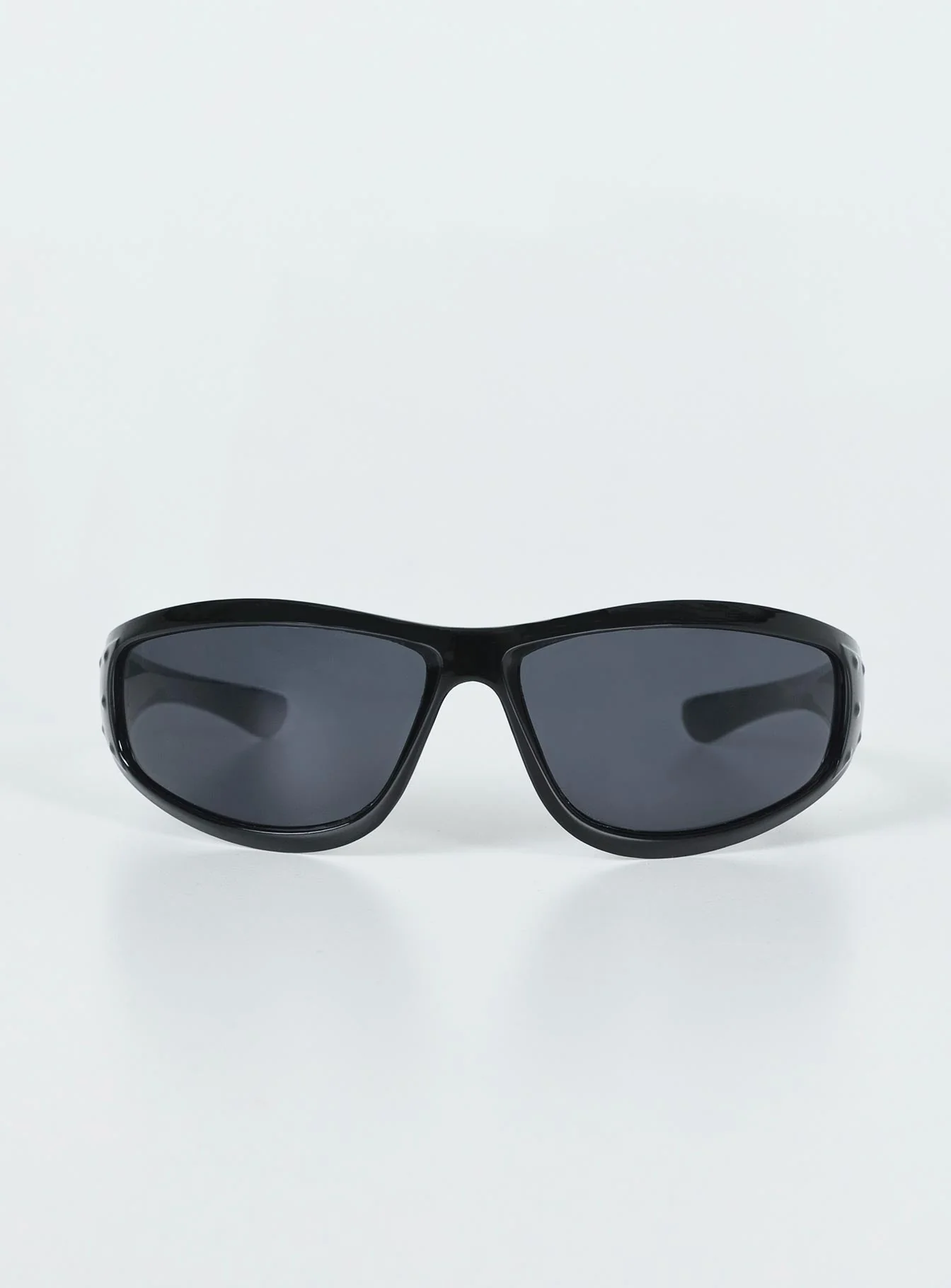 Mora Sunglasses Black - Image 2