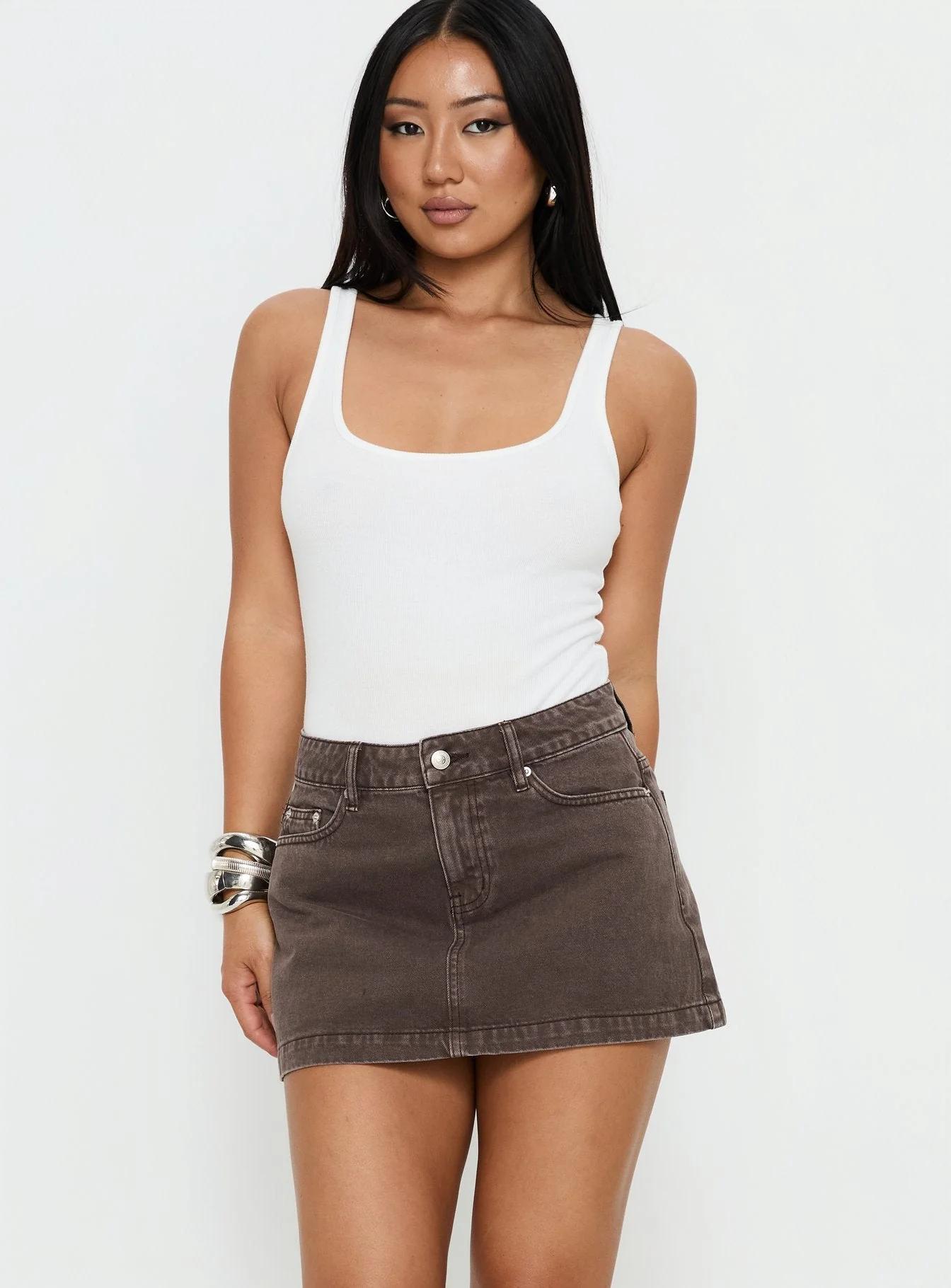 Nicolina Low Rise Denim Mini Skirt Washed Brown - Image 2