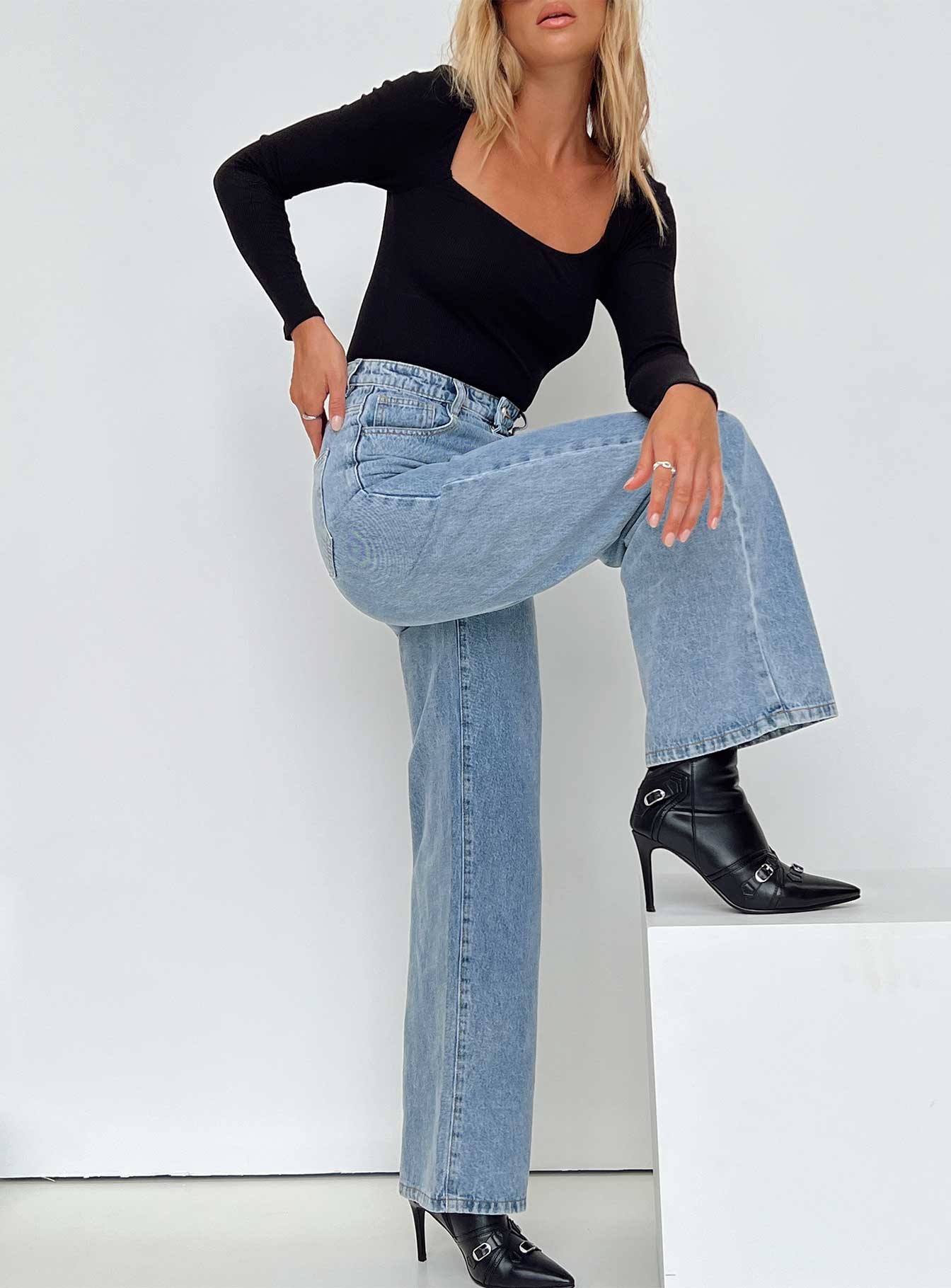 Nicolo High Rise Straight Leg Jeans Light Blue Wash - Image 12