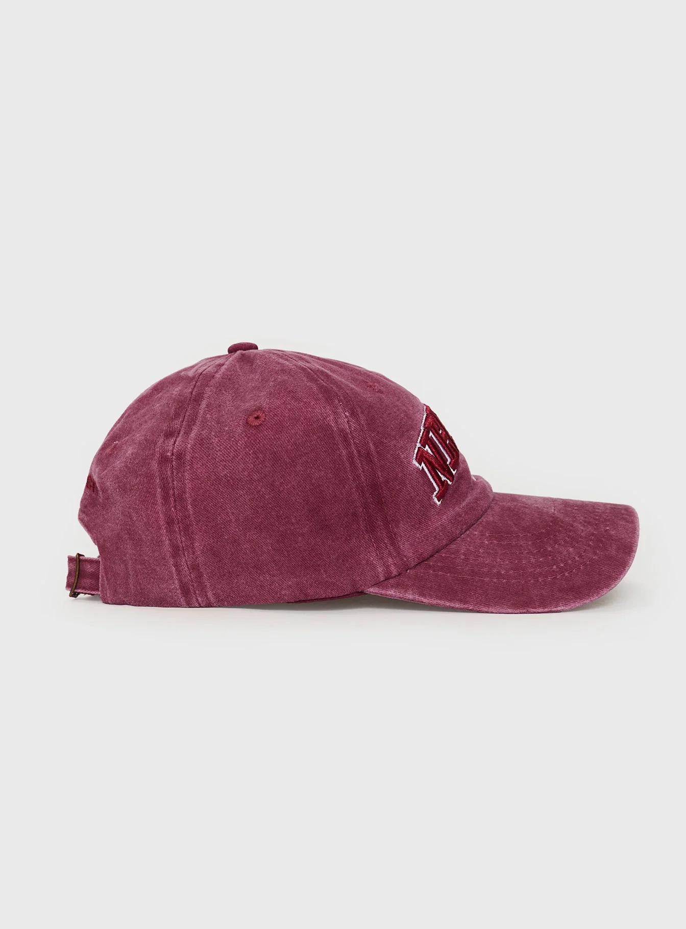 Normal Girl Hat Washed Red - Image 3
