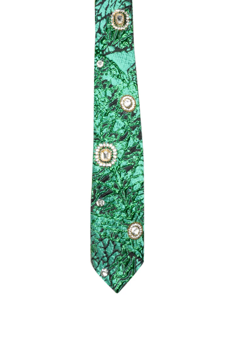 NOT YOUR BASIC BADDIE TIE - Image 3